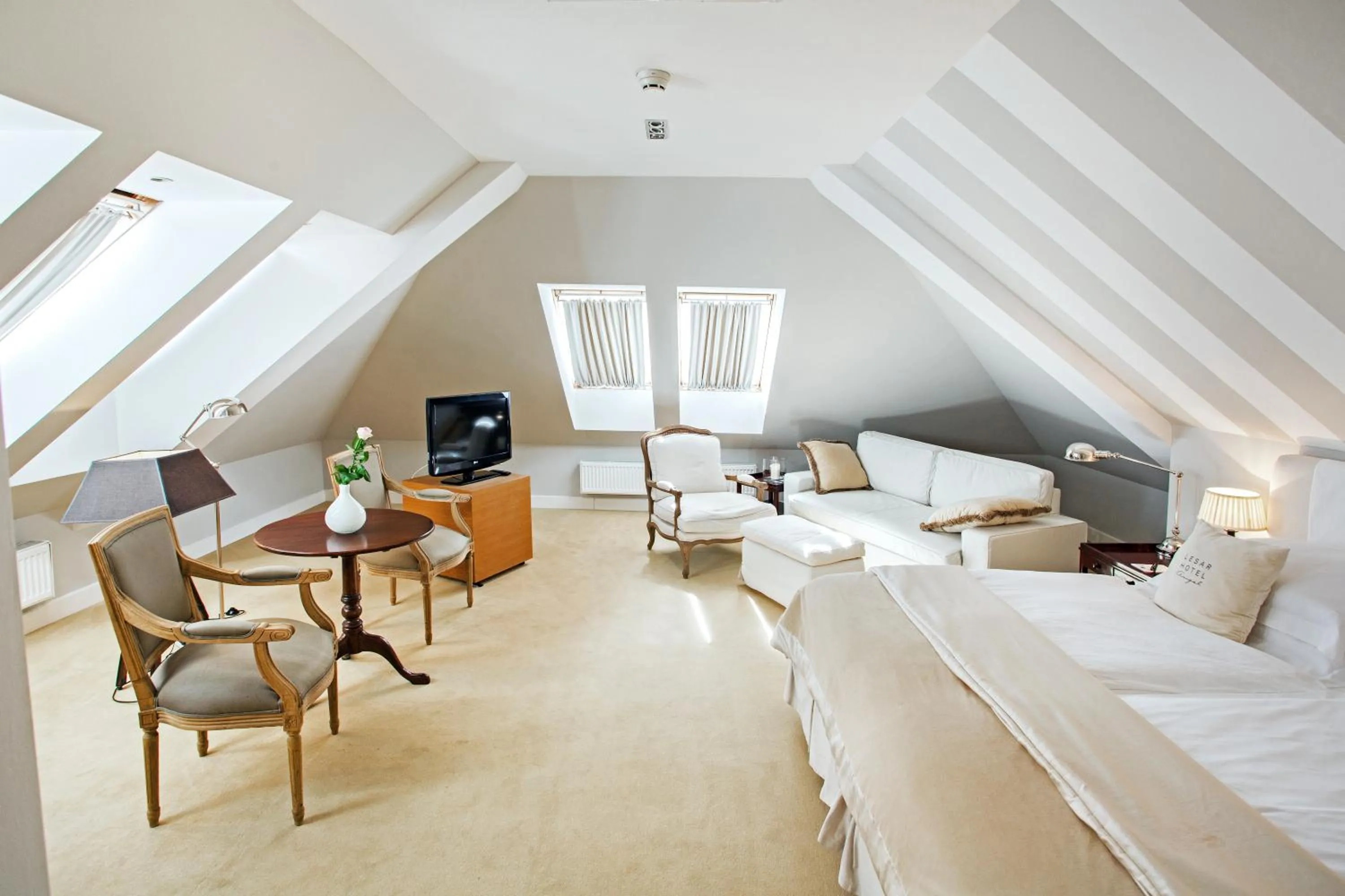 Bed in Lesar Hotel Angel - Member of Hip Hotels