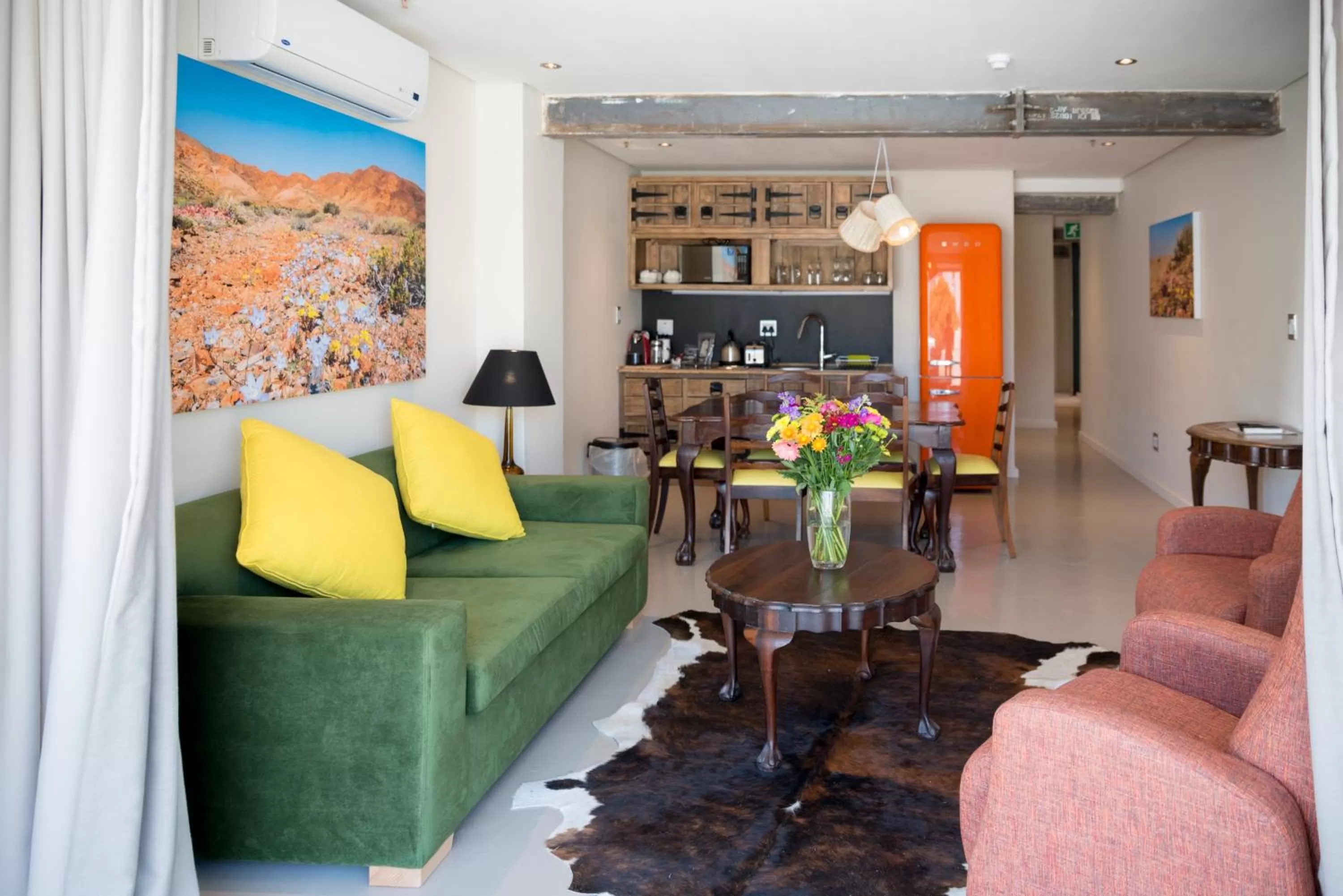 Living room in Cape Heritage Hotel