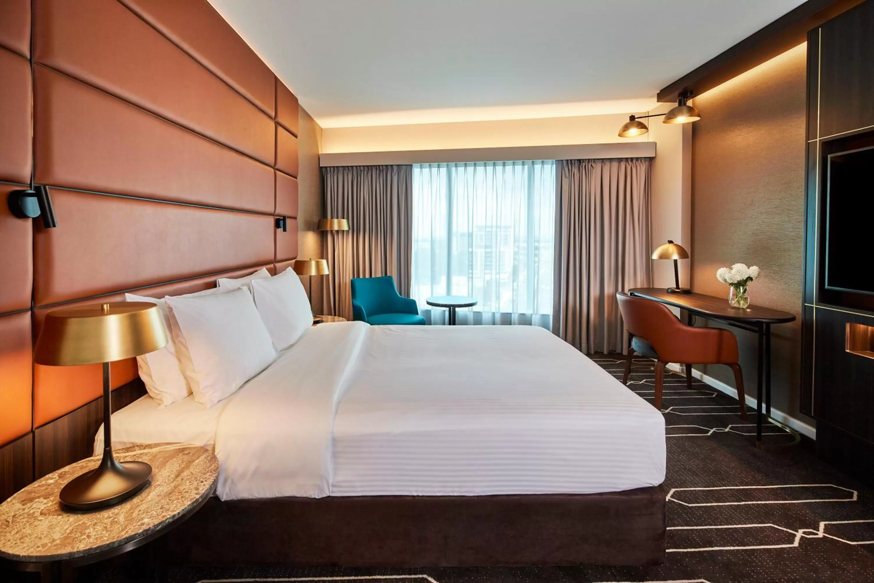 Photo of the whole room, Bed in Crowne Plaza Sydney Airport by IHG