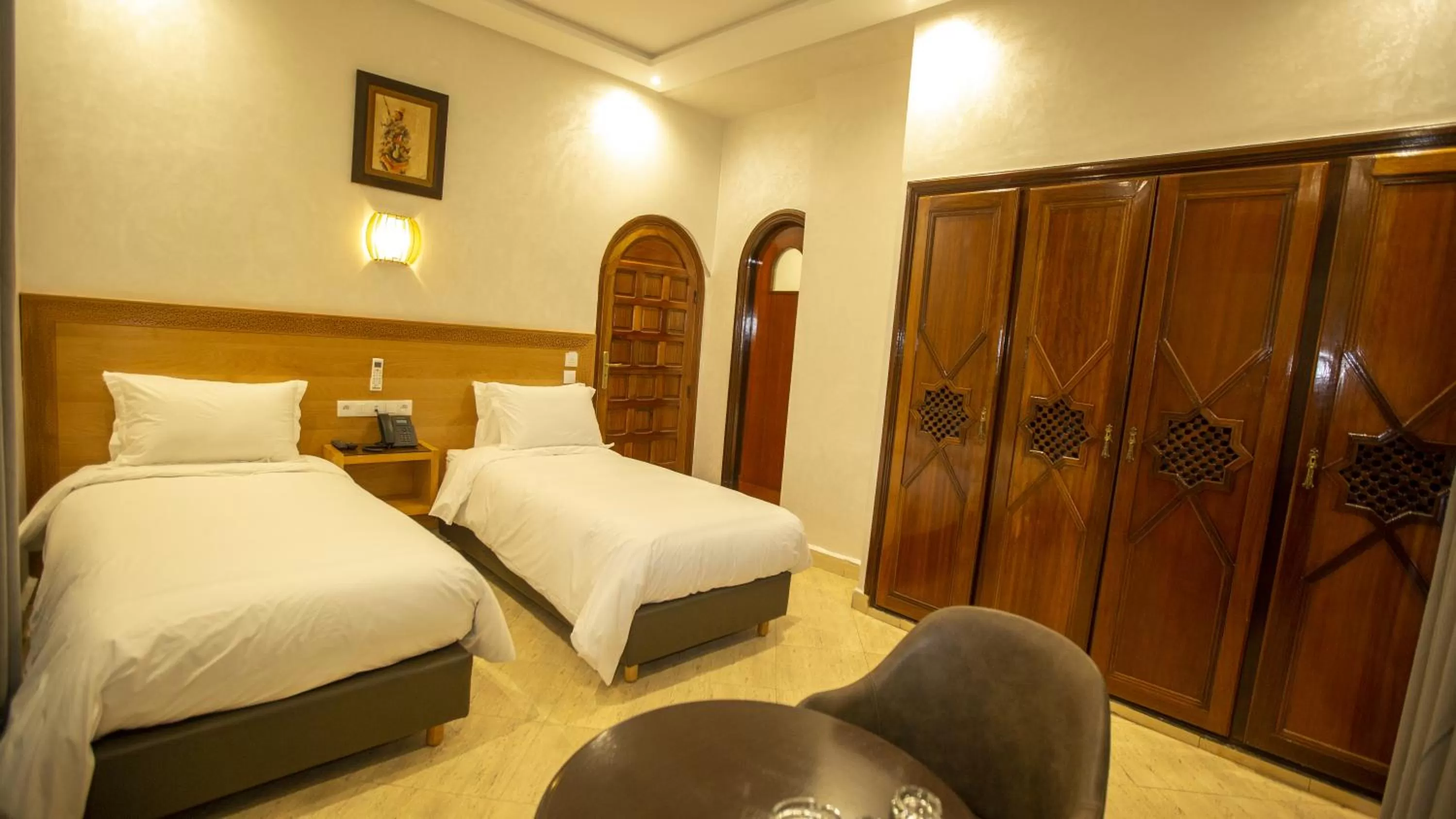 Bed in Hotel de paris