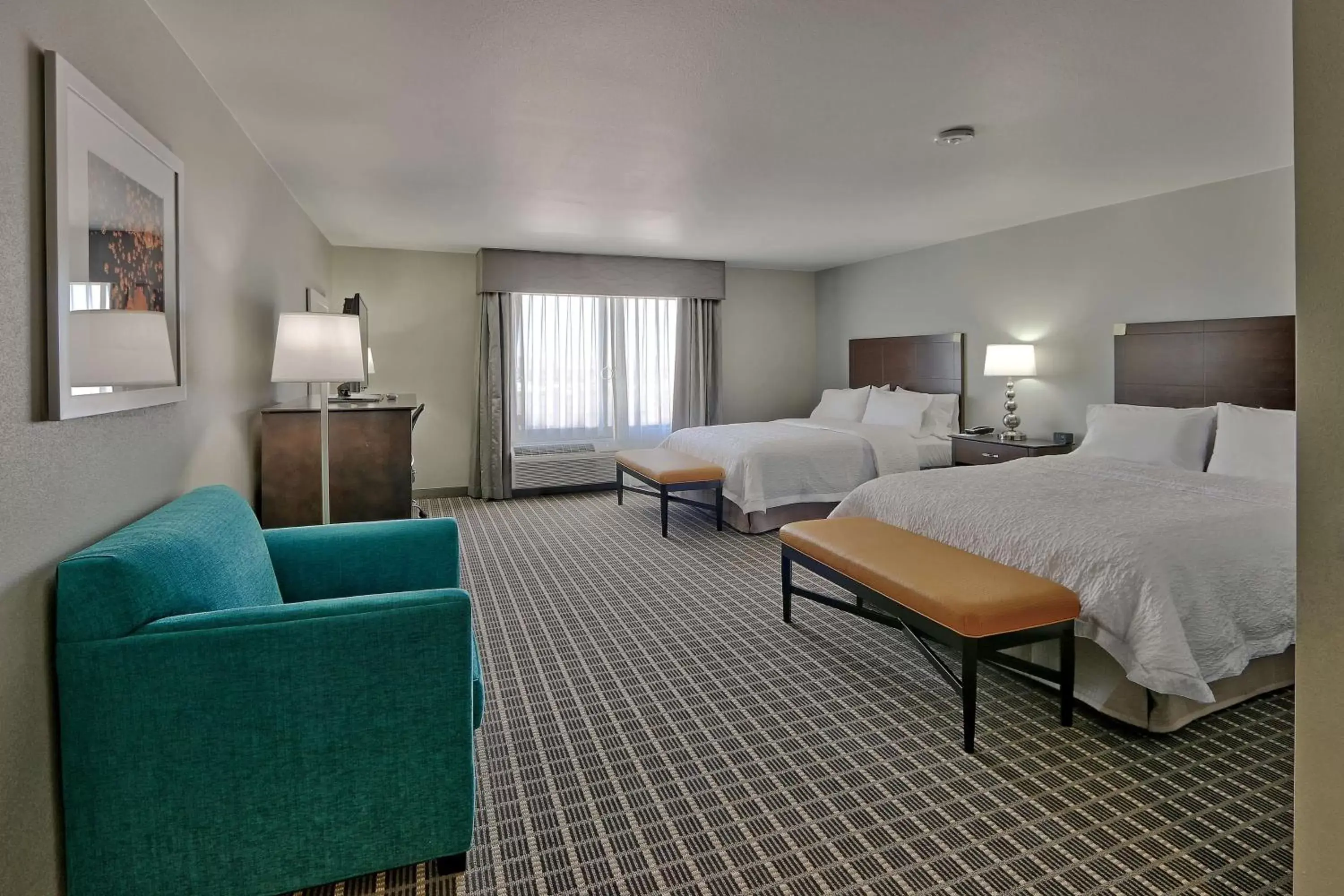 Queen Room with Two Queen Beds - Mobility and Hearing Access/Non-Smoking in Hampton Inn & Suites Albuquerque Airport Queen Room with Two Queen Beds - Mobility and Hearing Access/Non-Smoking in Hampton Inn & Suites Albuquerque Airport