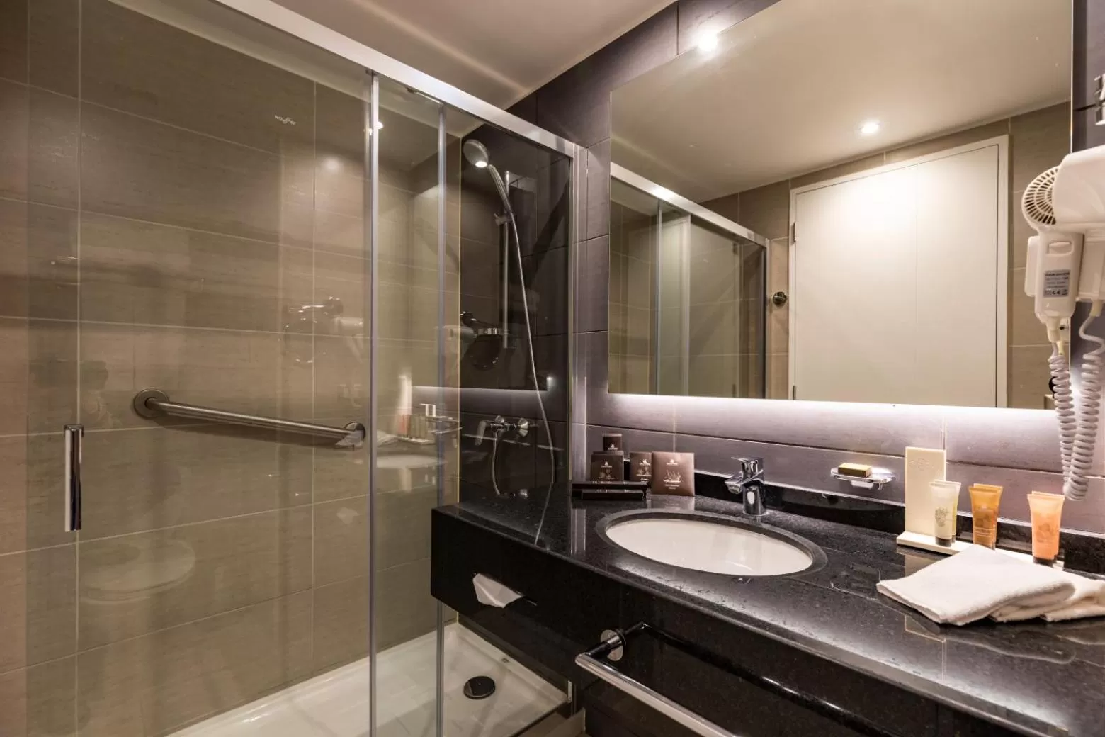 Bathroom in Best Western Premier Marina Las Condes