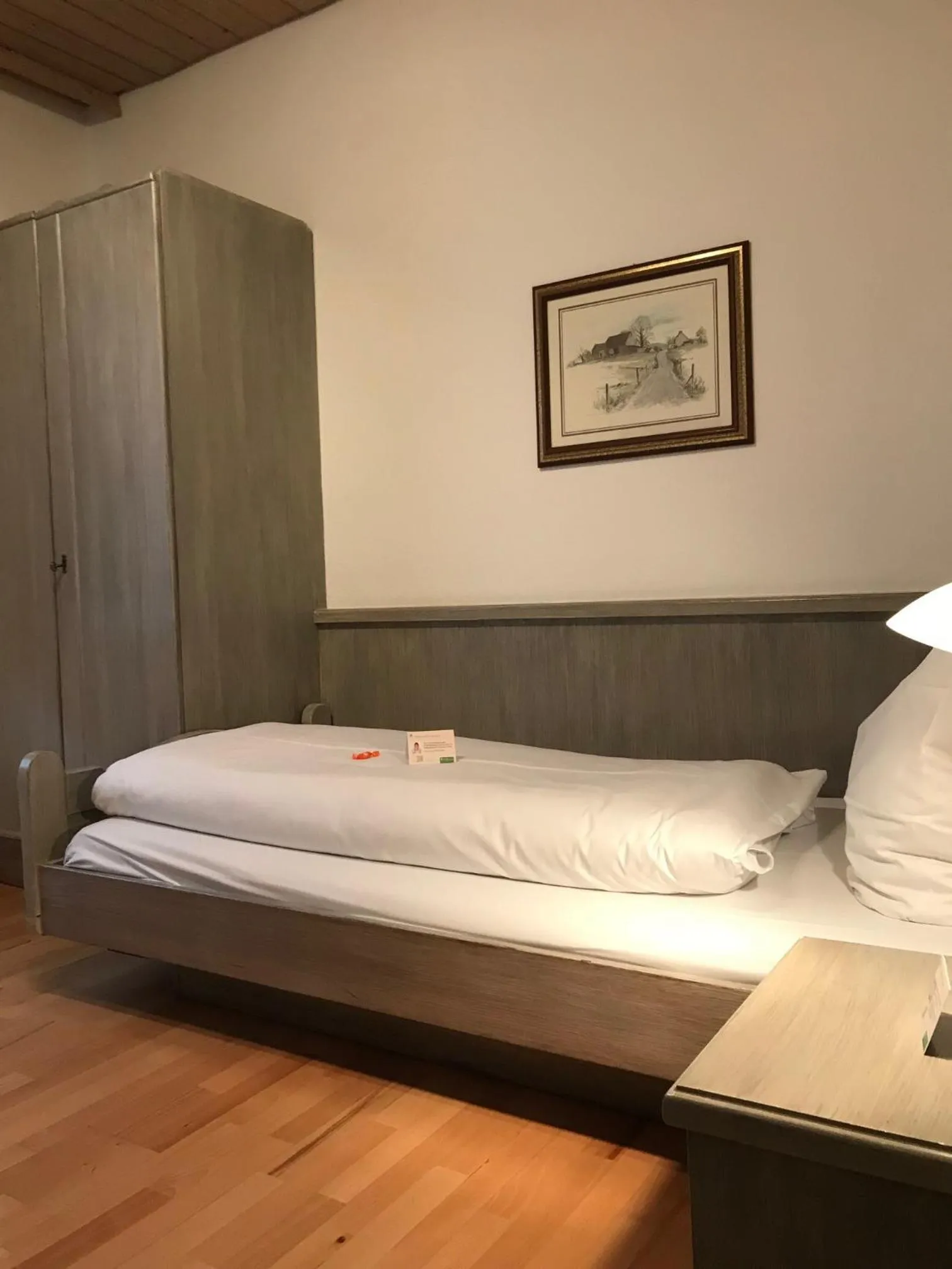 Photo of the whole room, Bed in Flair Hotel Vier Jahreszeiten