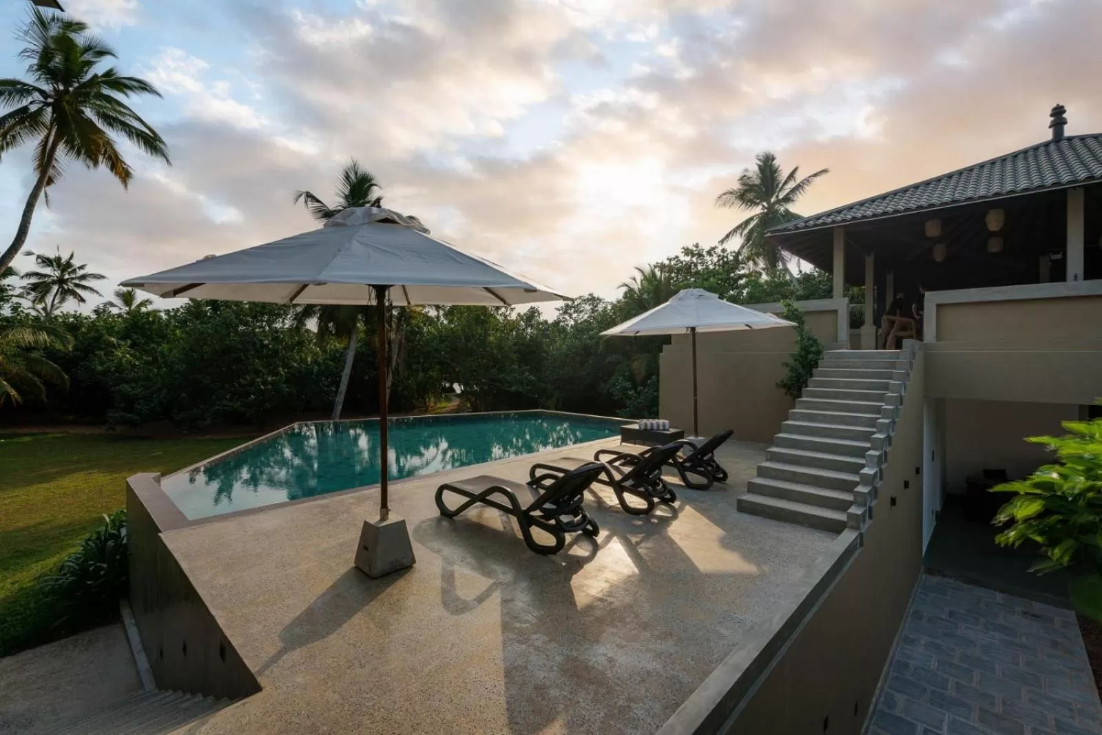 Swimming pool in Kiss Blossom