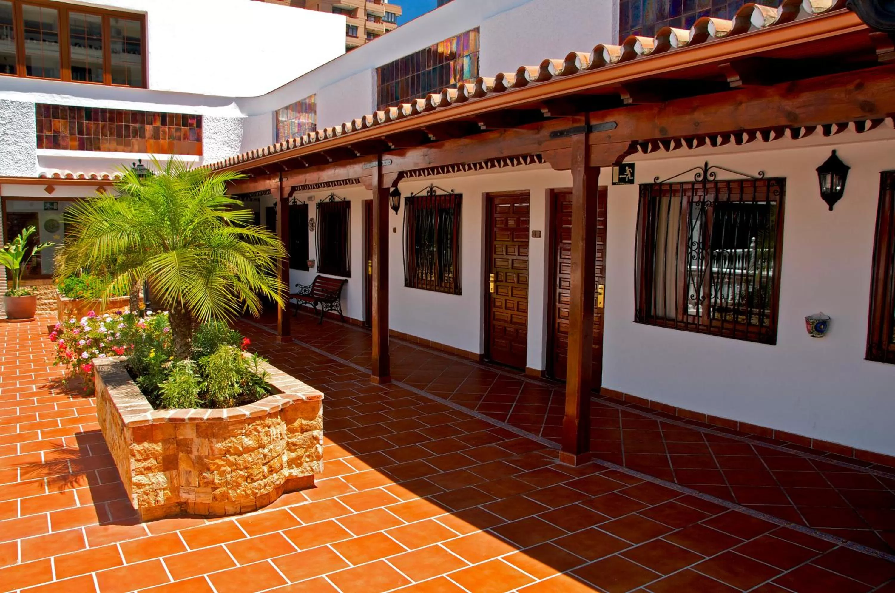 Facade/entrance in Ona Las Rampas