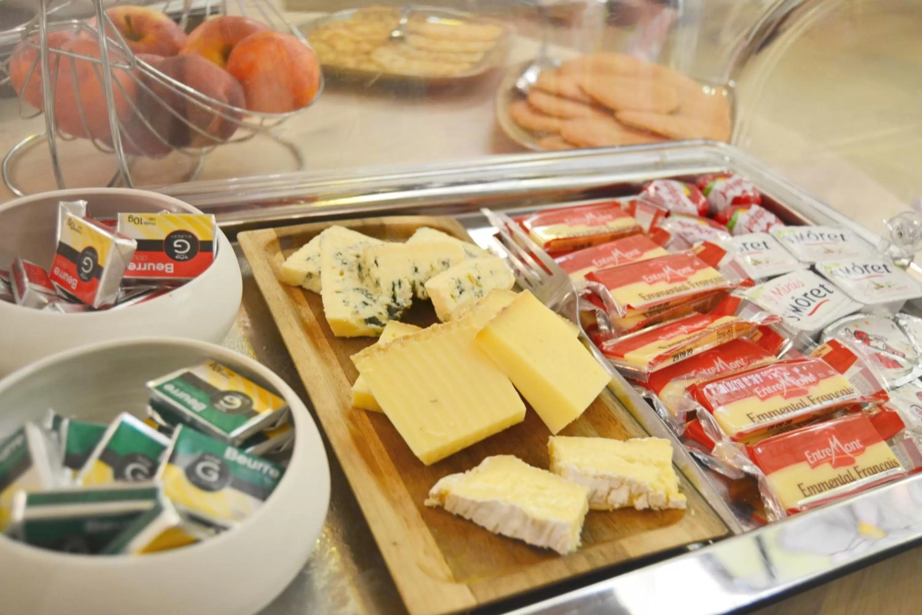 Food in Logis Hotels - Château Saint Marcel