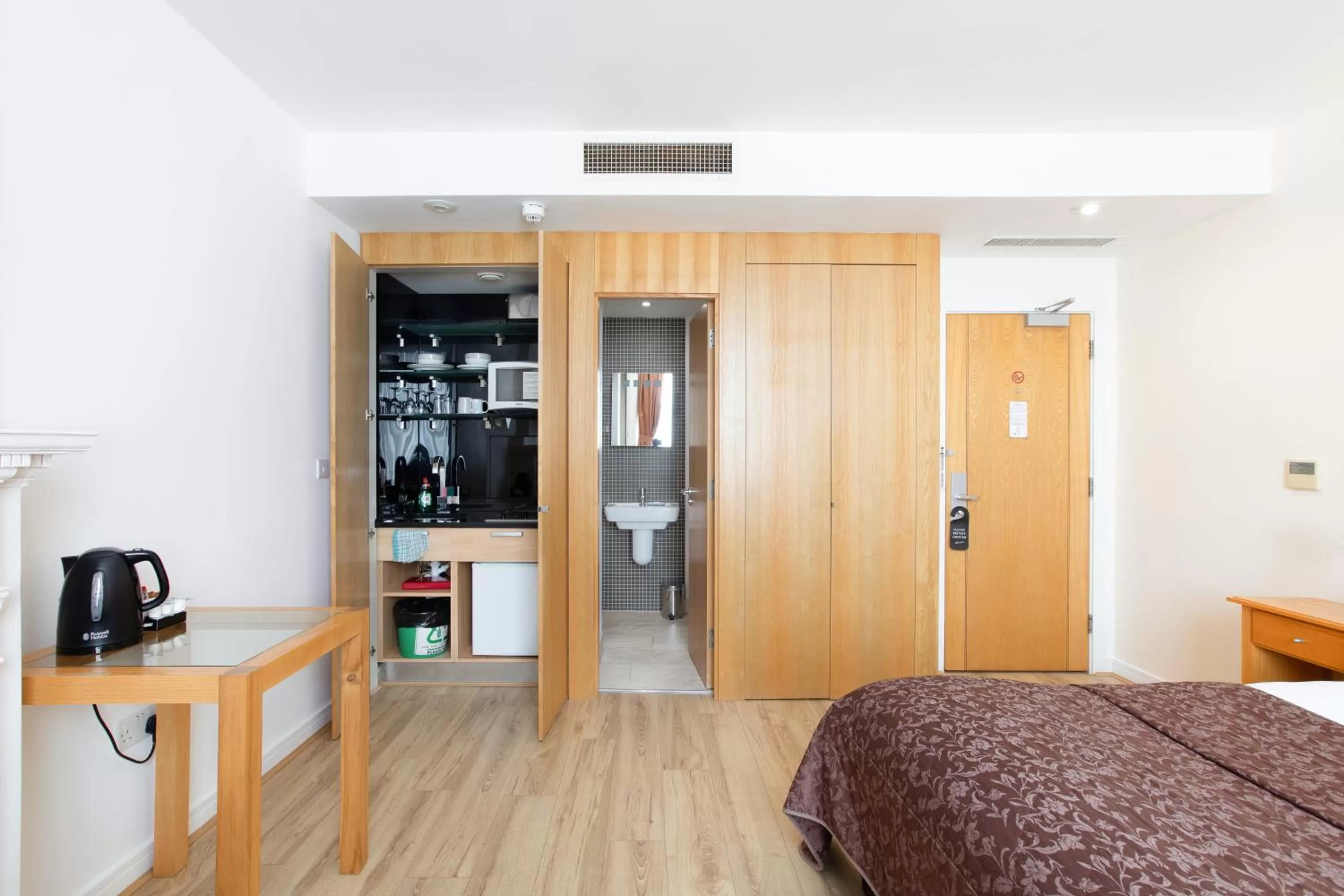 Bed in The Cleveland