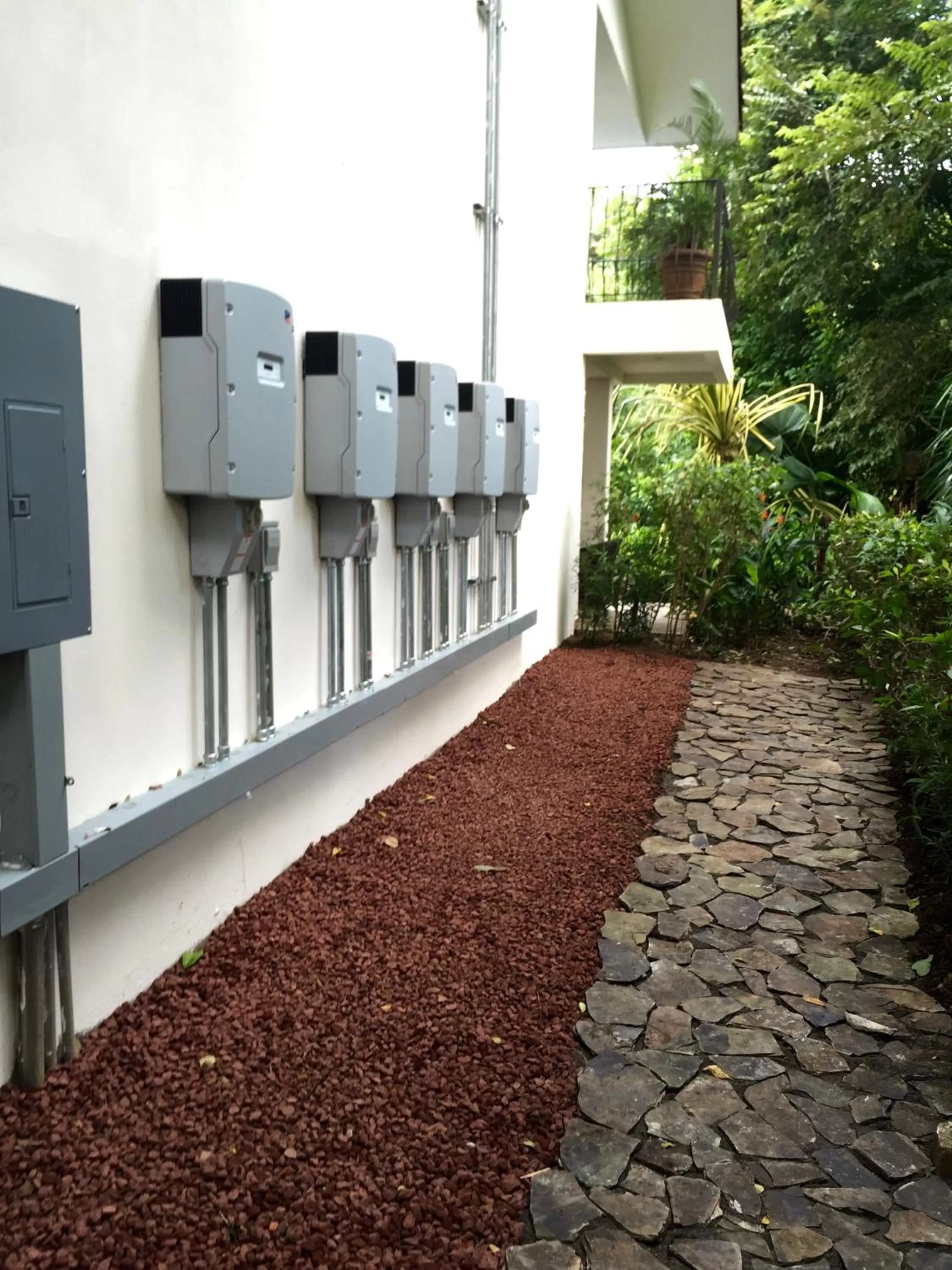 Property building in Pumilio Mountain & Ocean Hotel