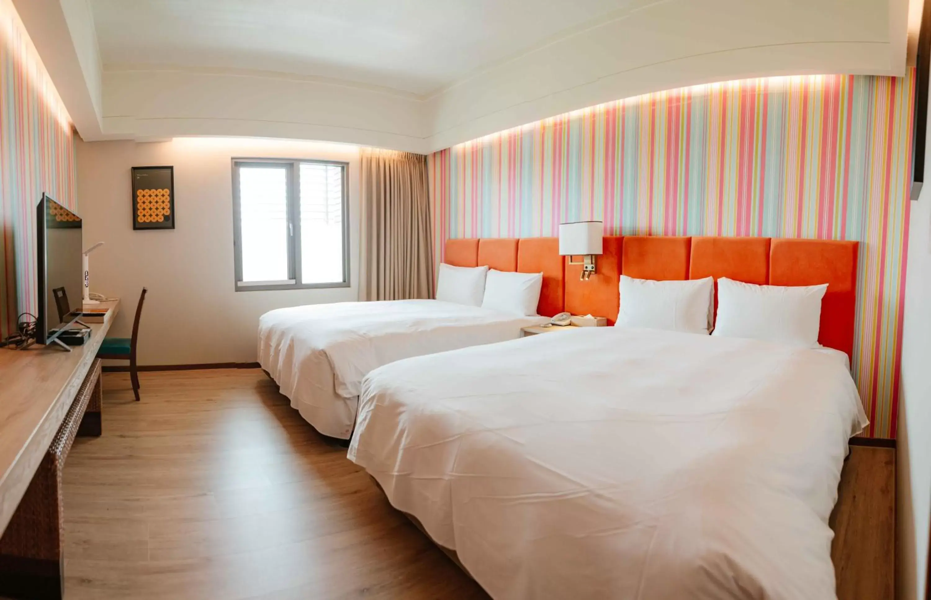 Staycation Offer - Standard Twin Room with Dining Coupons in Jia Hsin Garden Hotel Staycation Offer - Standard Twin Room with Dining Coupons in Jia Hsin Garden Hotel