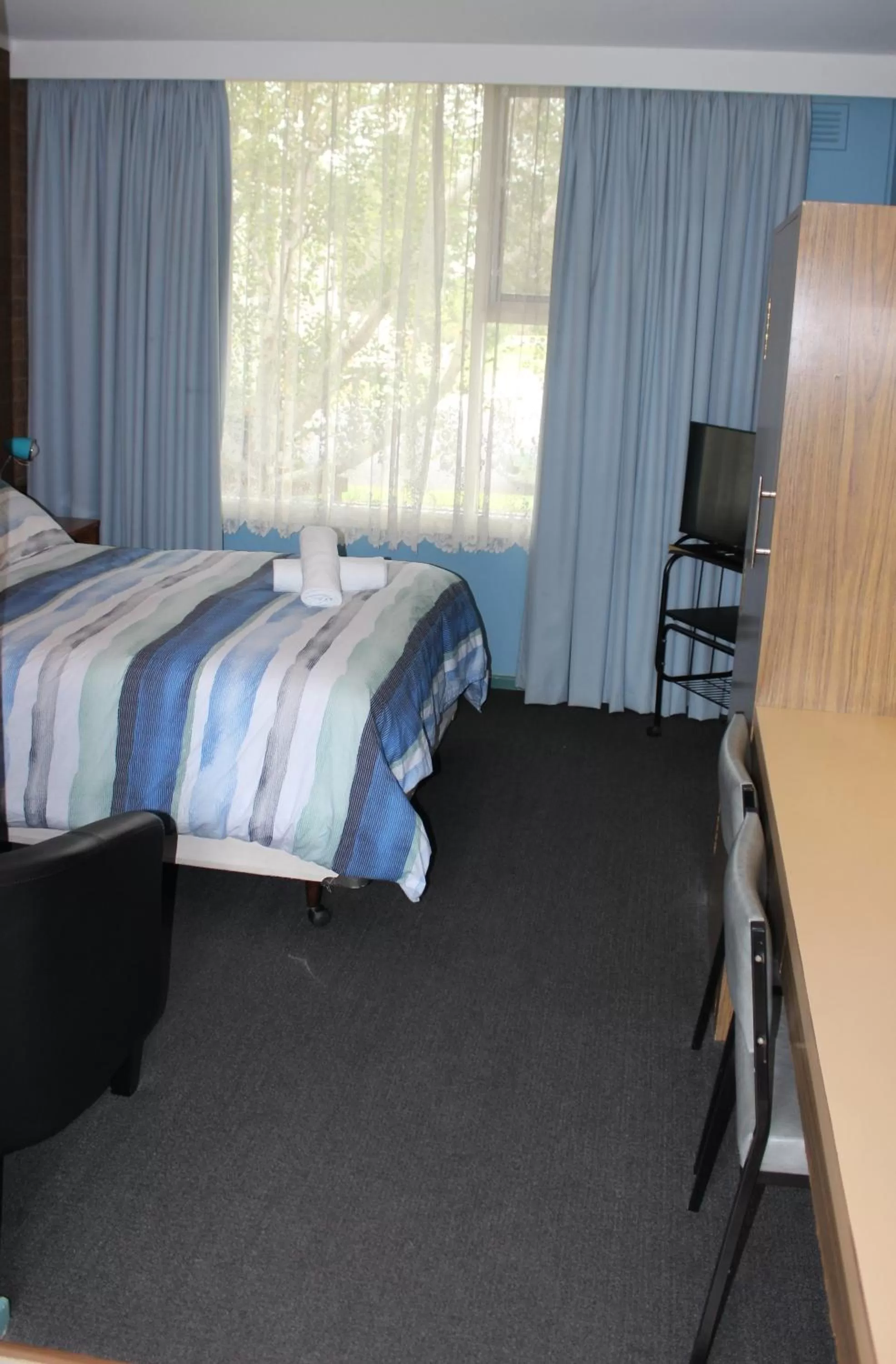 Bed in Portland Retro Motel