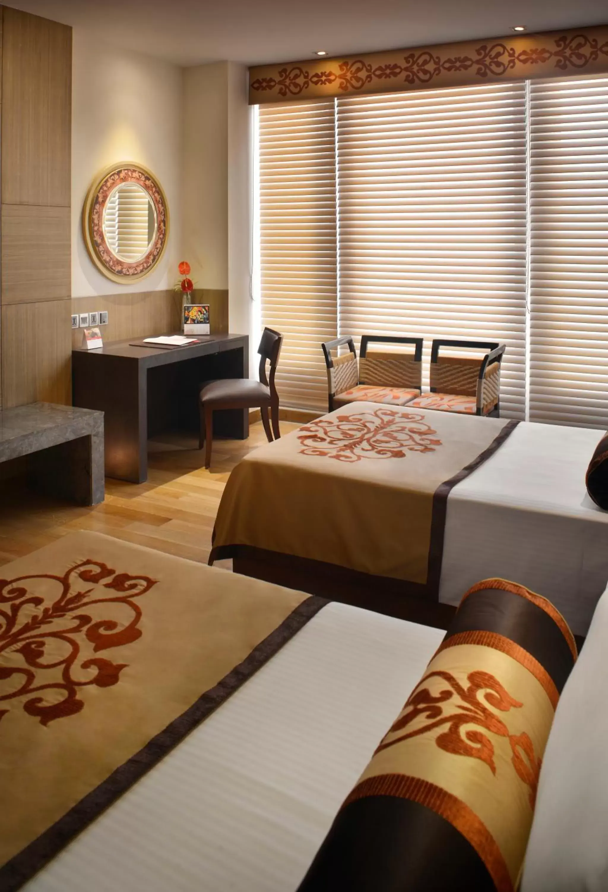 Deluxe Twin Room in The Lalit Great Eastern Kolkata Deluxe Twin Room in The Lalit Great Eastern Kolkata