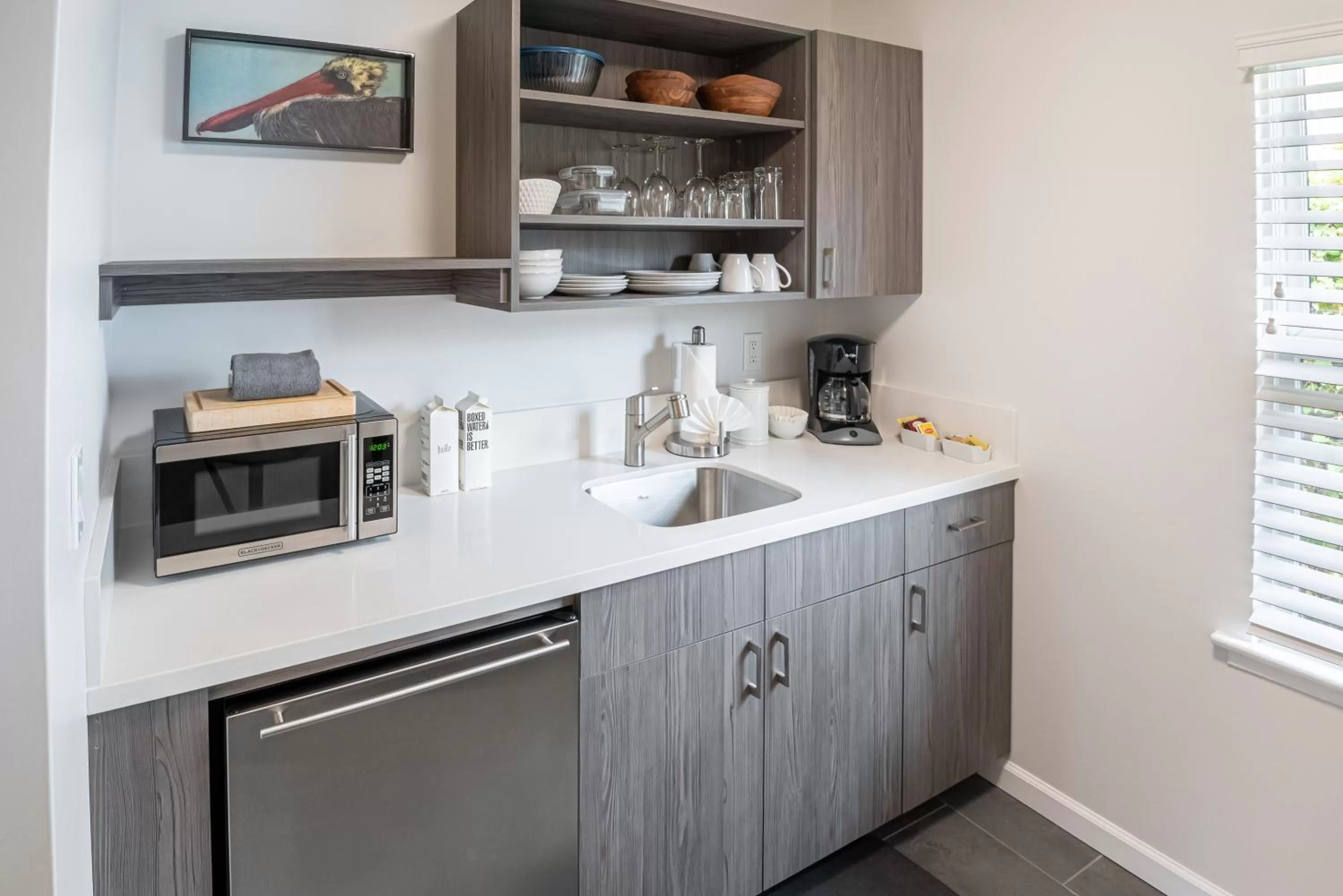 Kitchen or kitchenette in Harbor House Inn