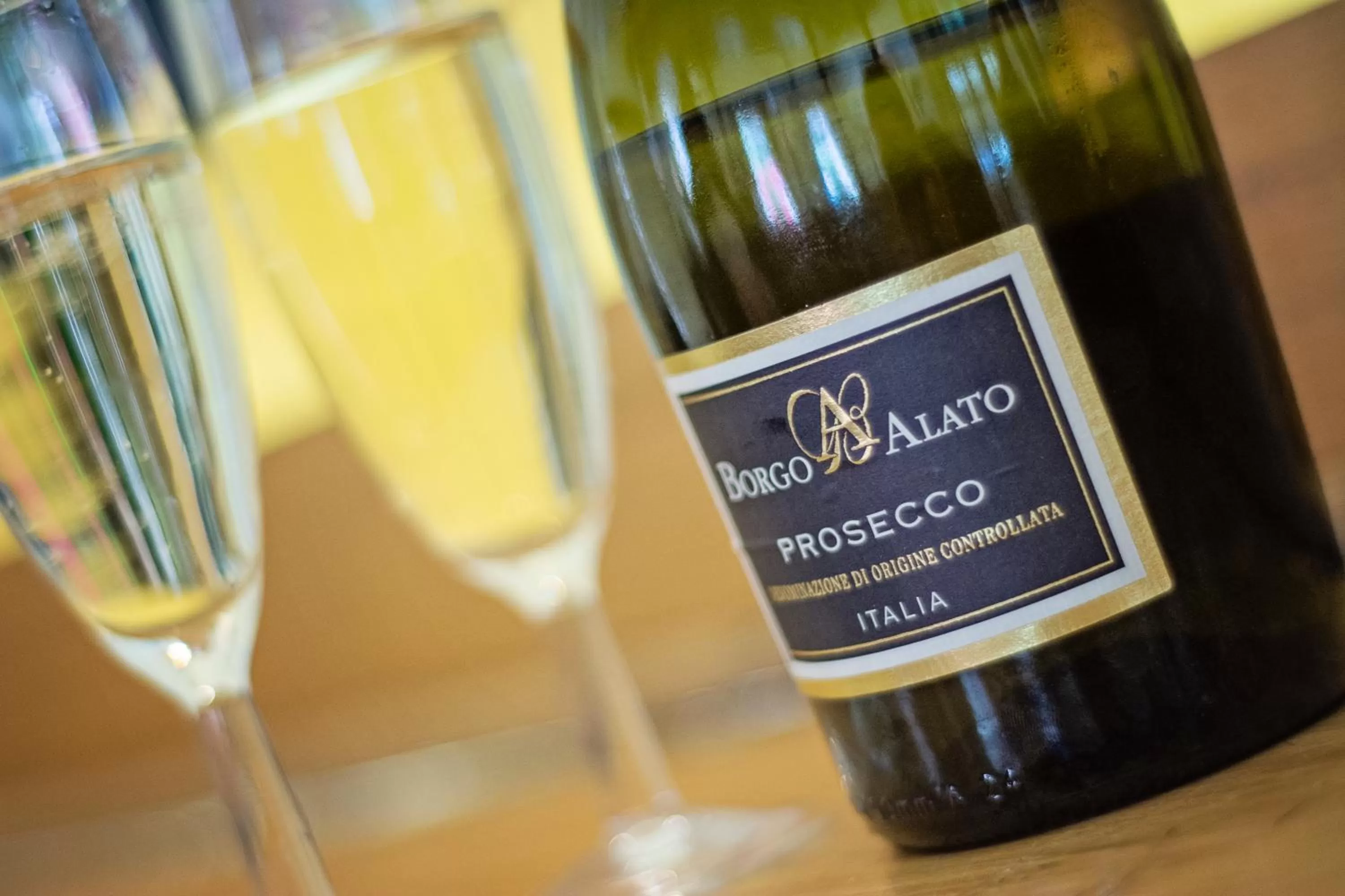 Alcoholic drinks in Waveney House Hotel