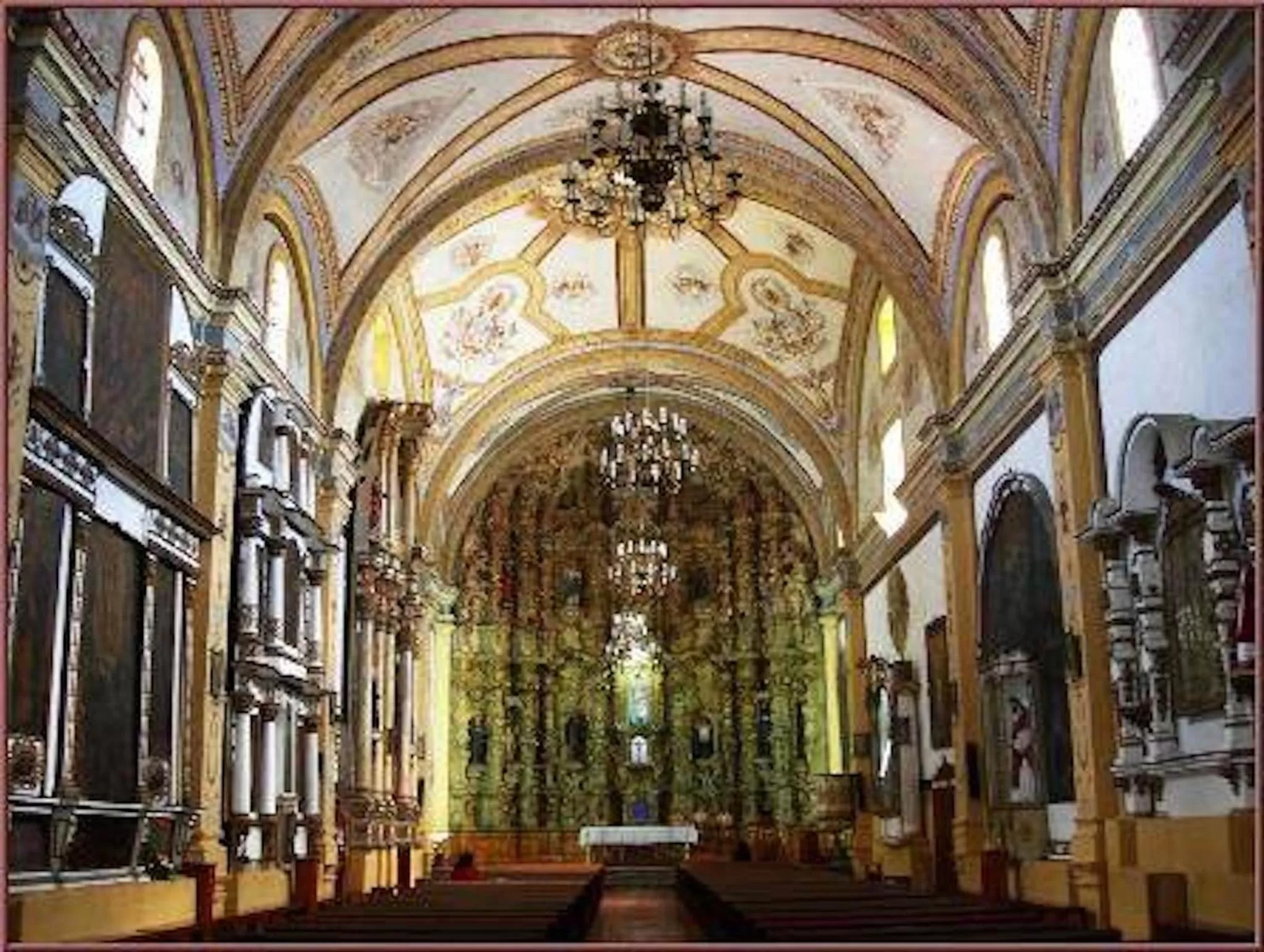 Nearby landmark in La Aurora Hotel Like Home