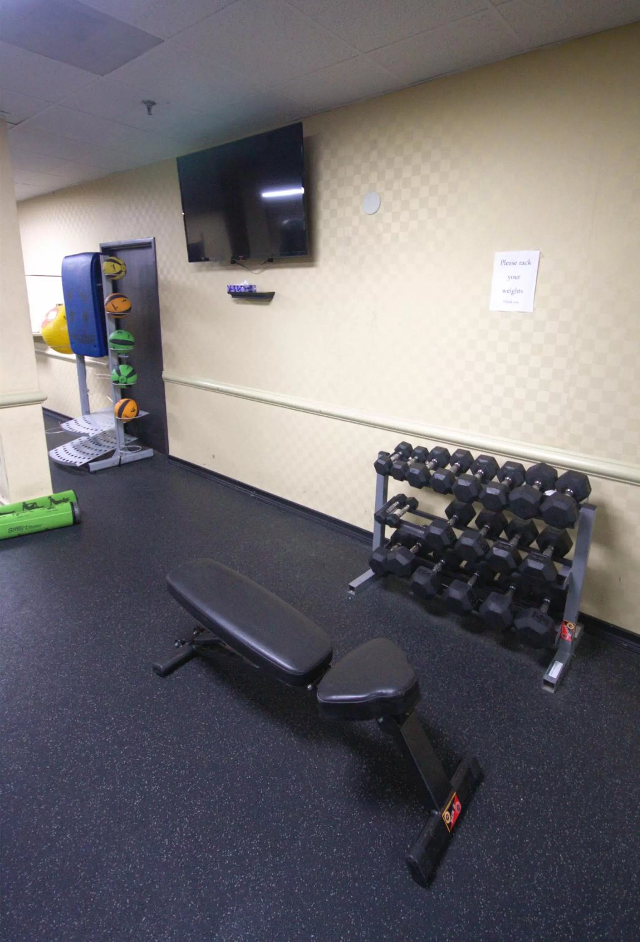 Fitness centre/facilities in Atrium Hotel and Suites DFW Airport