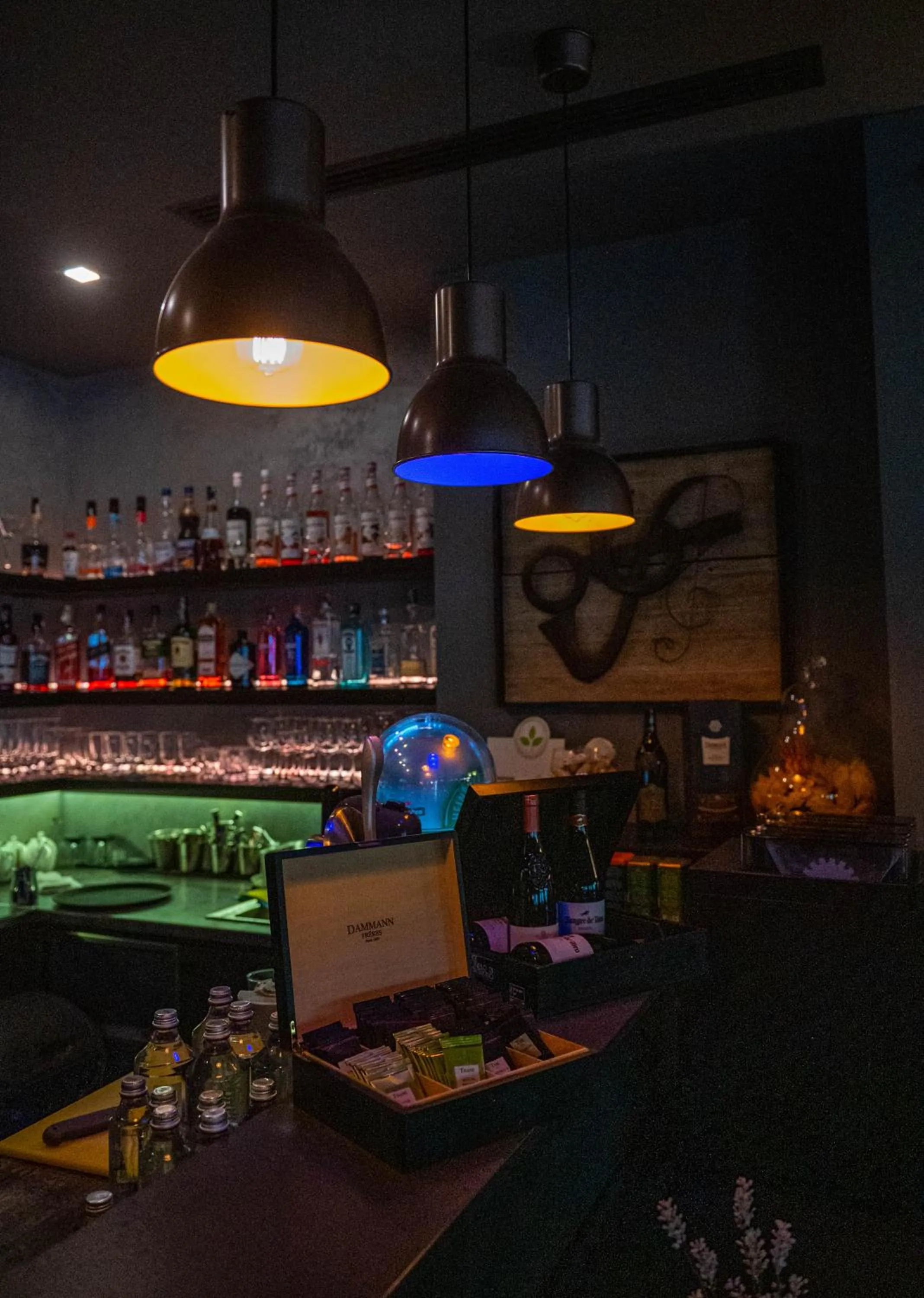 Lounge or bar in All Seasons Residence Design Hotel - Free parking