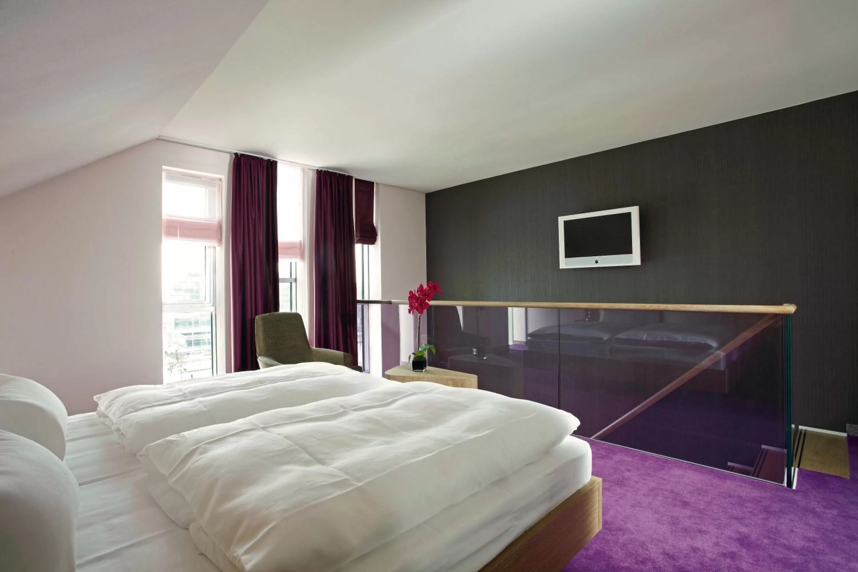 Photo of the whole room in abito Suites