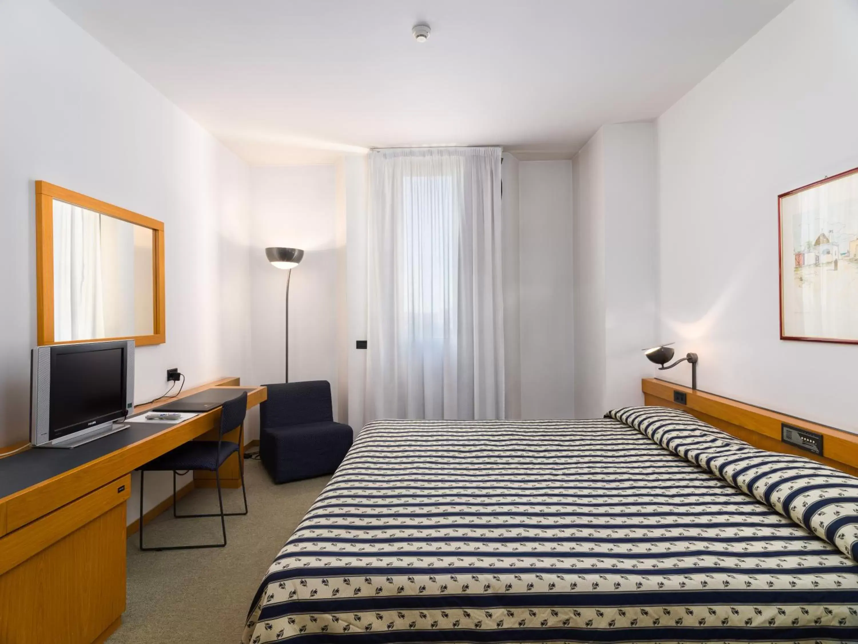 Classic Double or Twin Room - single occupancy in Grand Hotel Tiziano E Dei Congressi Classic Double or Twin Room - single occupancy in Grand Hotel Tiziano E Dei Congressi