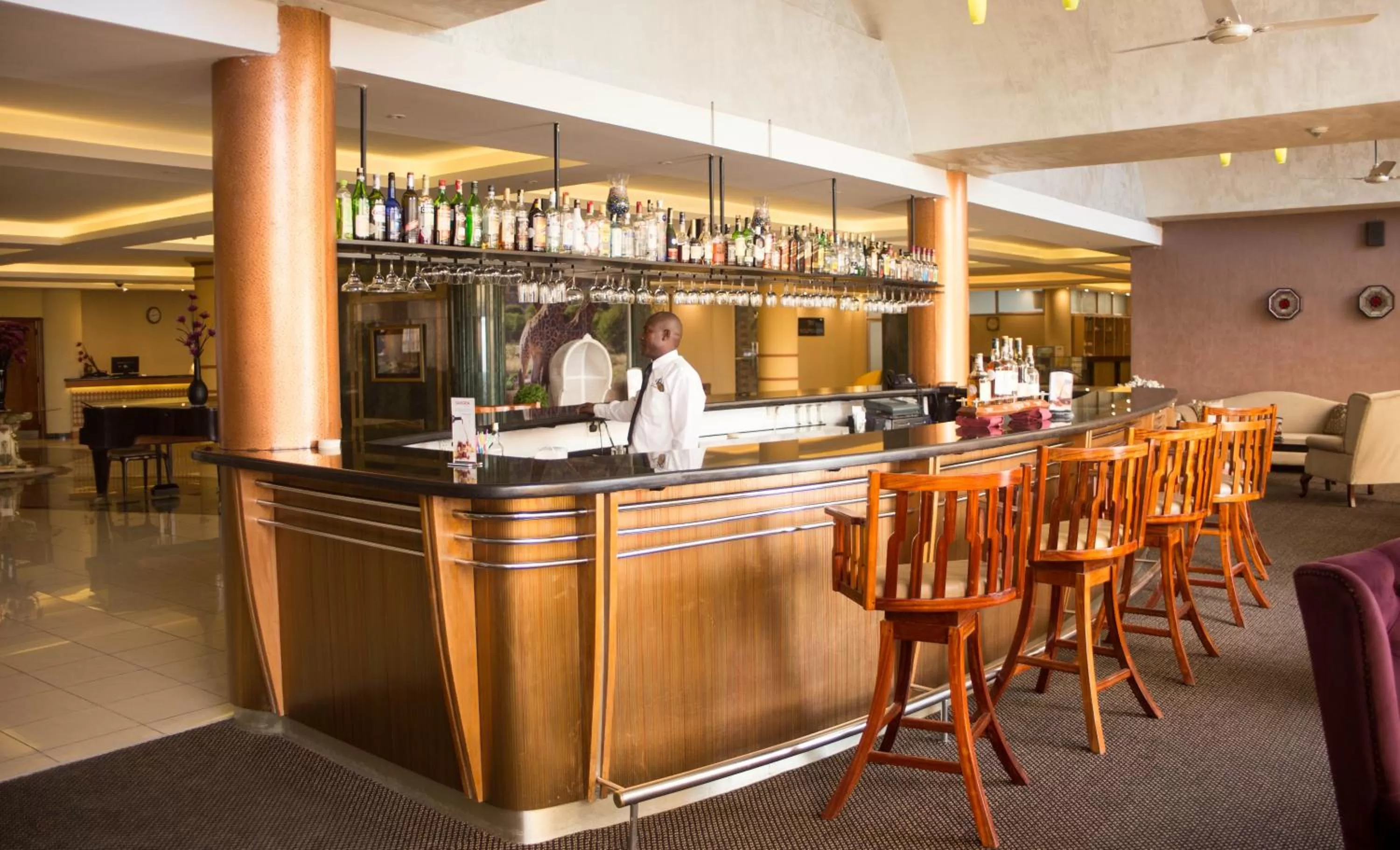 Lounge or bar in The Panari Hotel - Near Jomo Kenyatta International Airport