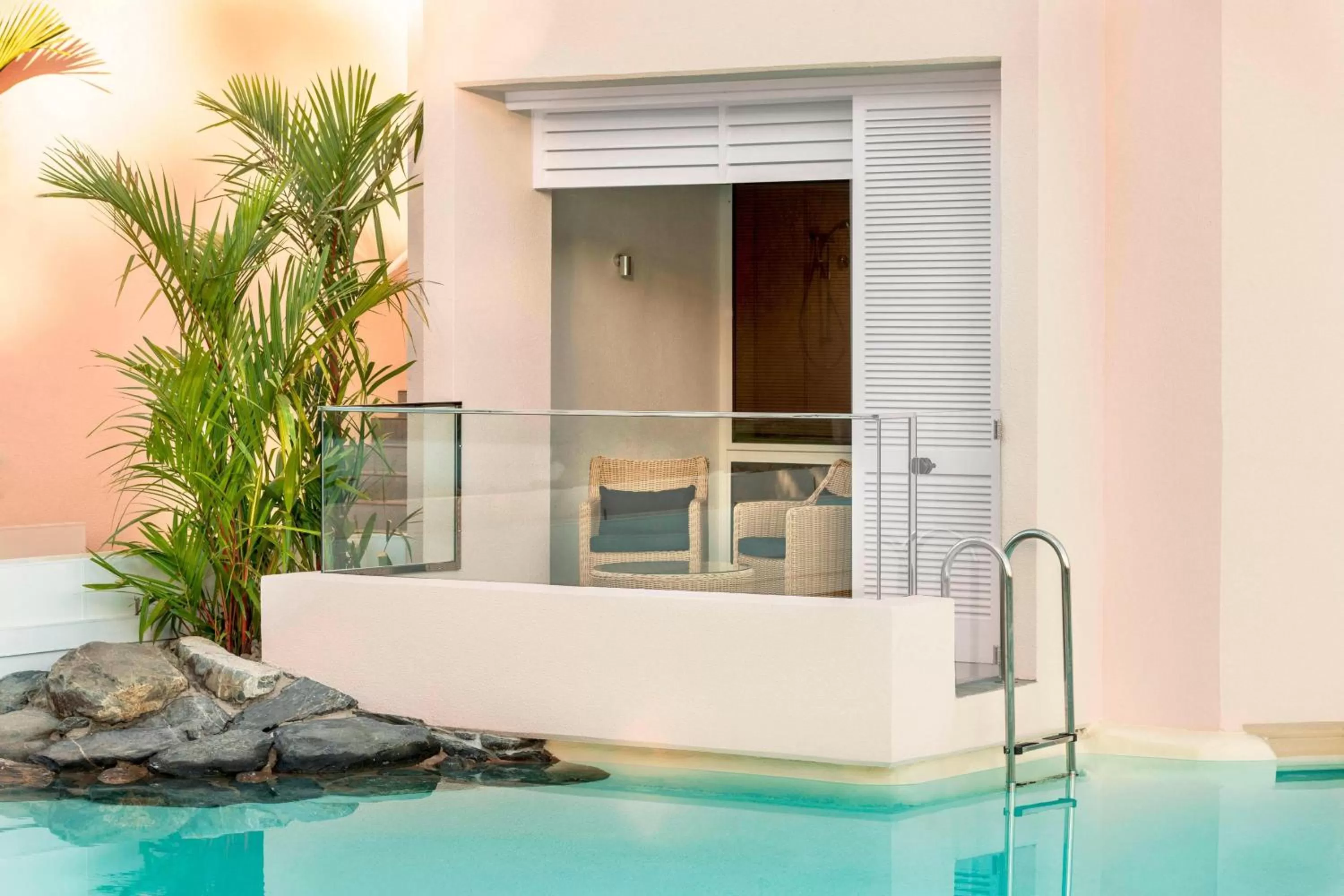 Photo of the whole room in Sheraton Grand Mirage Resort, Port Douglas