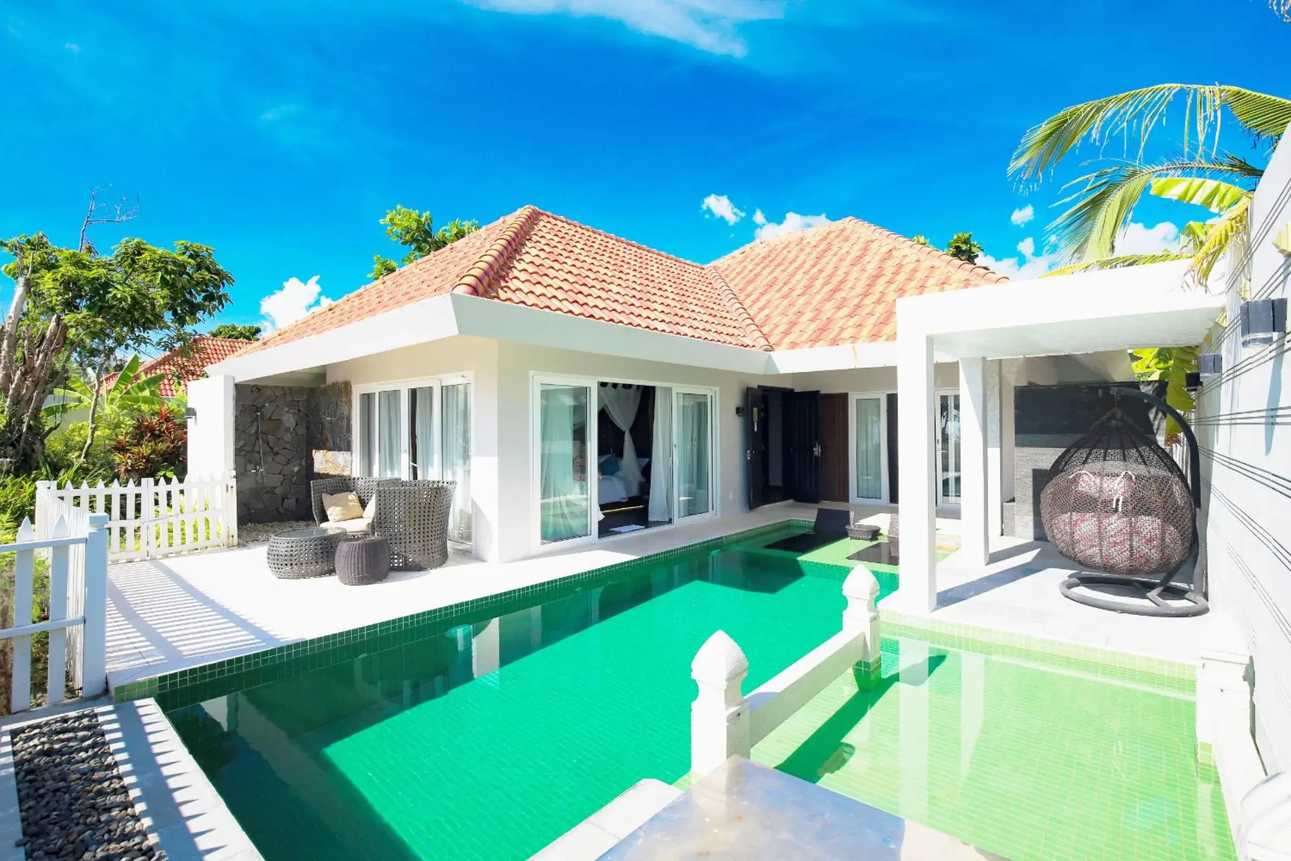 Beachfront Villa in Mercury Phu Quoc Resort & Villas Beachfront Villa in Mercury Phu Quoc Resort & Villas