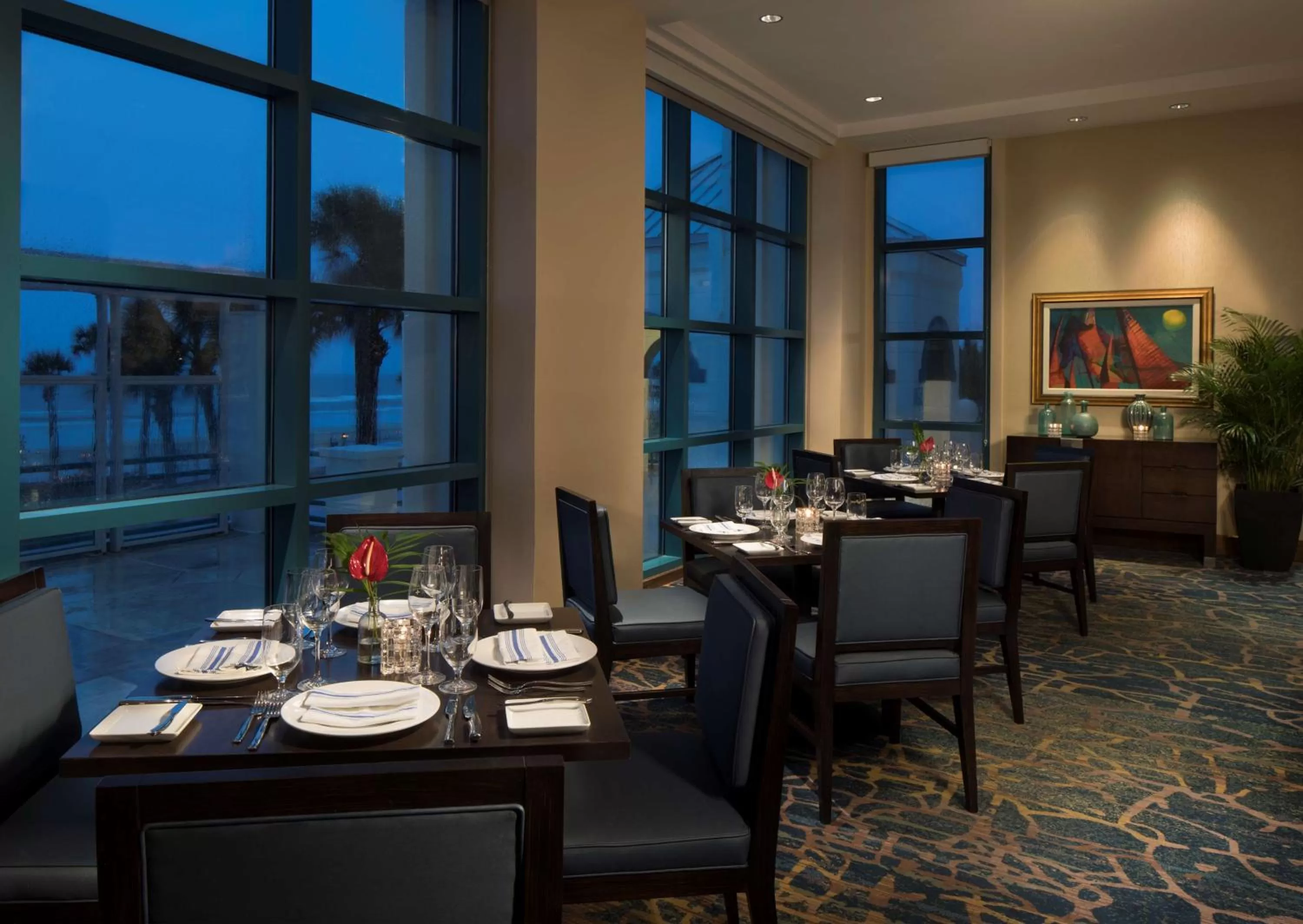 Restaurant/places to eat in Hilton Daytona Beach Resort