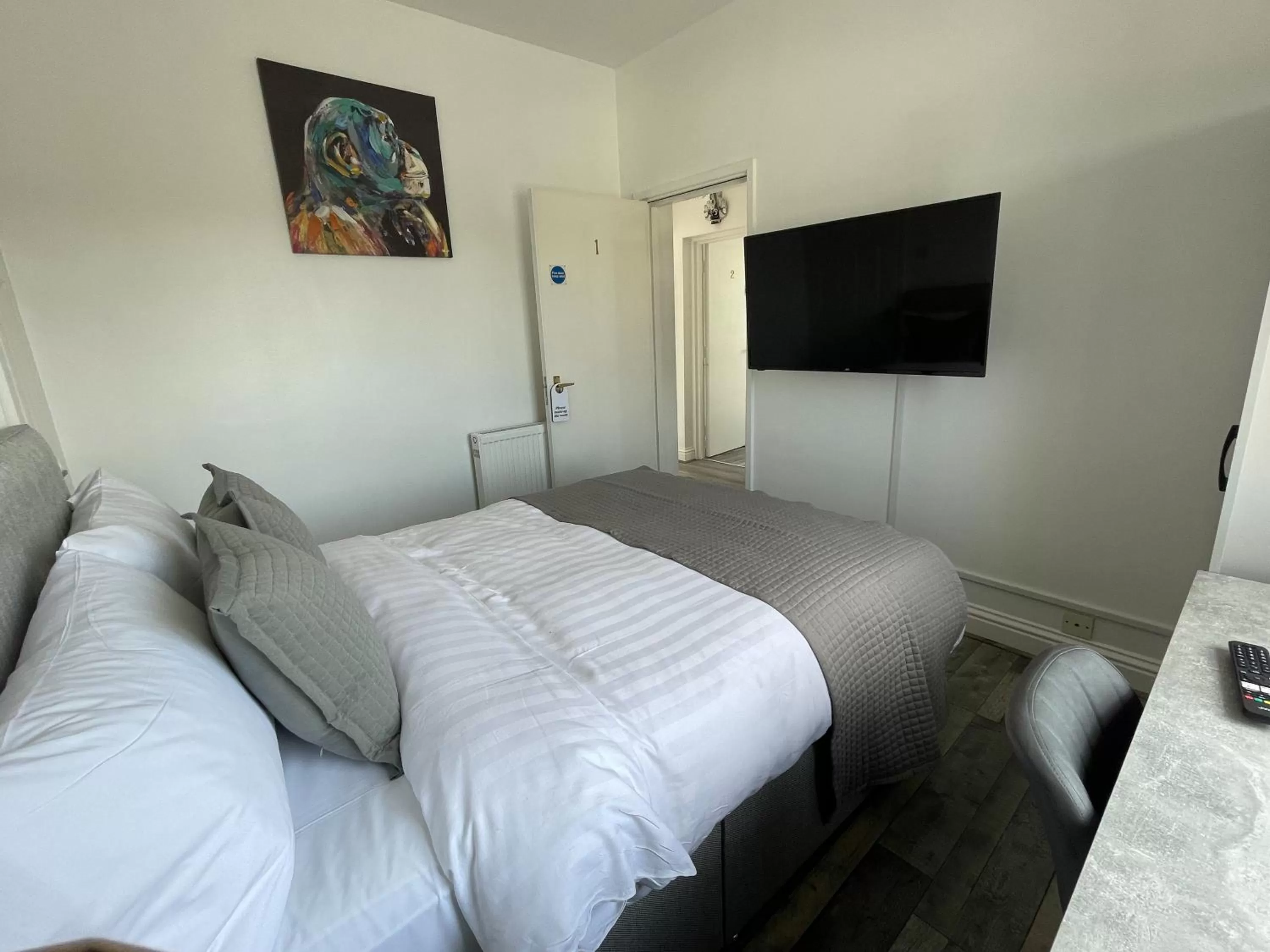 Bed in Isabella Rooms