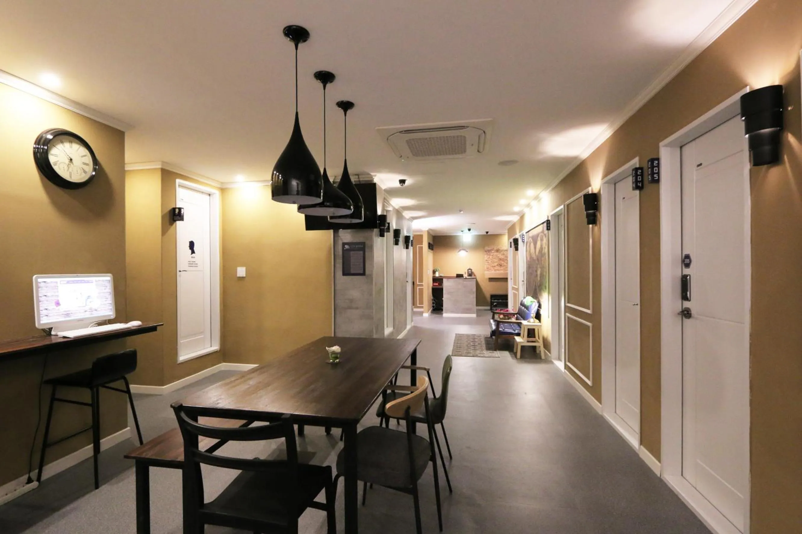 Communal lounge/ TV room in Blueboat Hostel Gyeongju