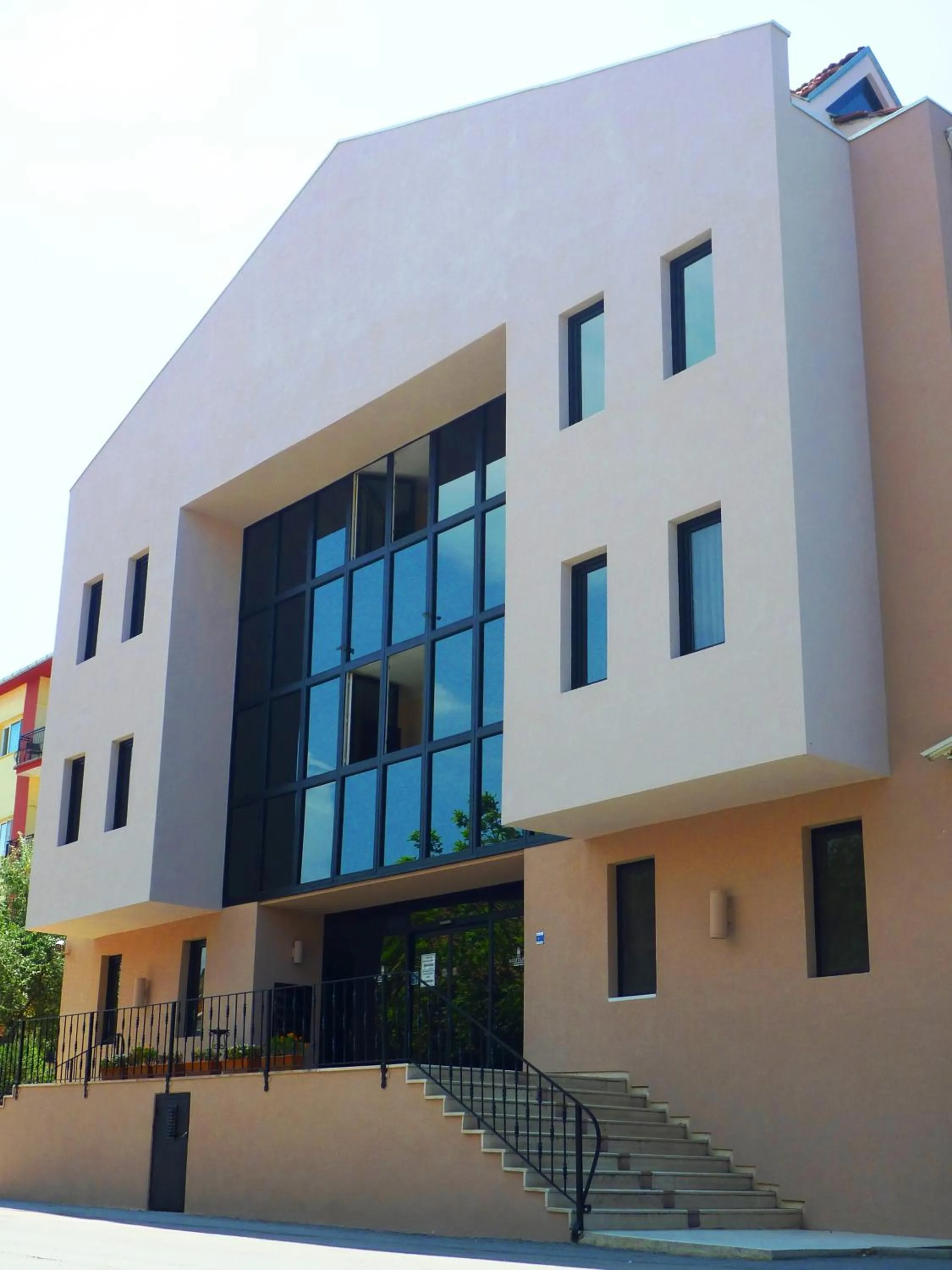 Facade/entrance in Montania Town Hotel Mudanya
