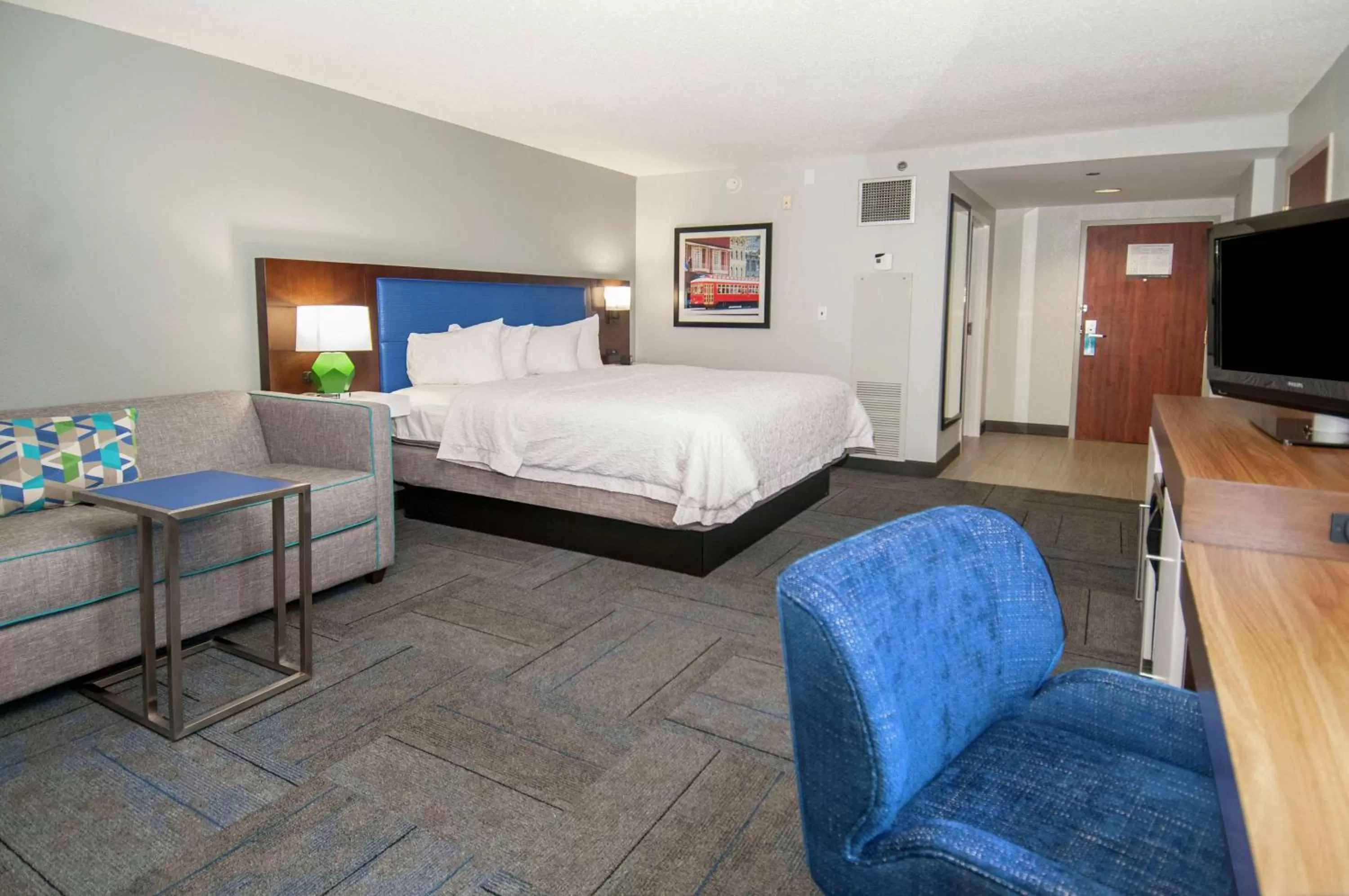 Bedroom, Bed in Hampton Inn Metairie