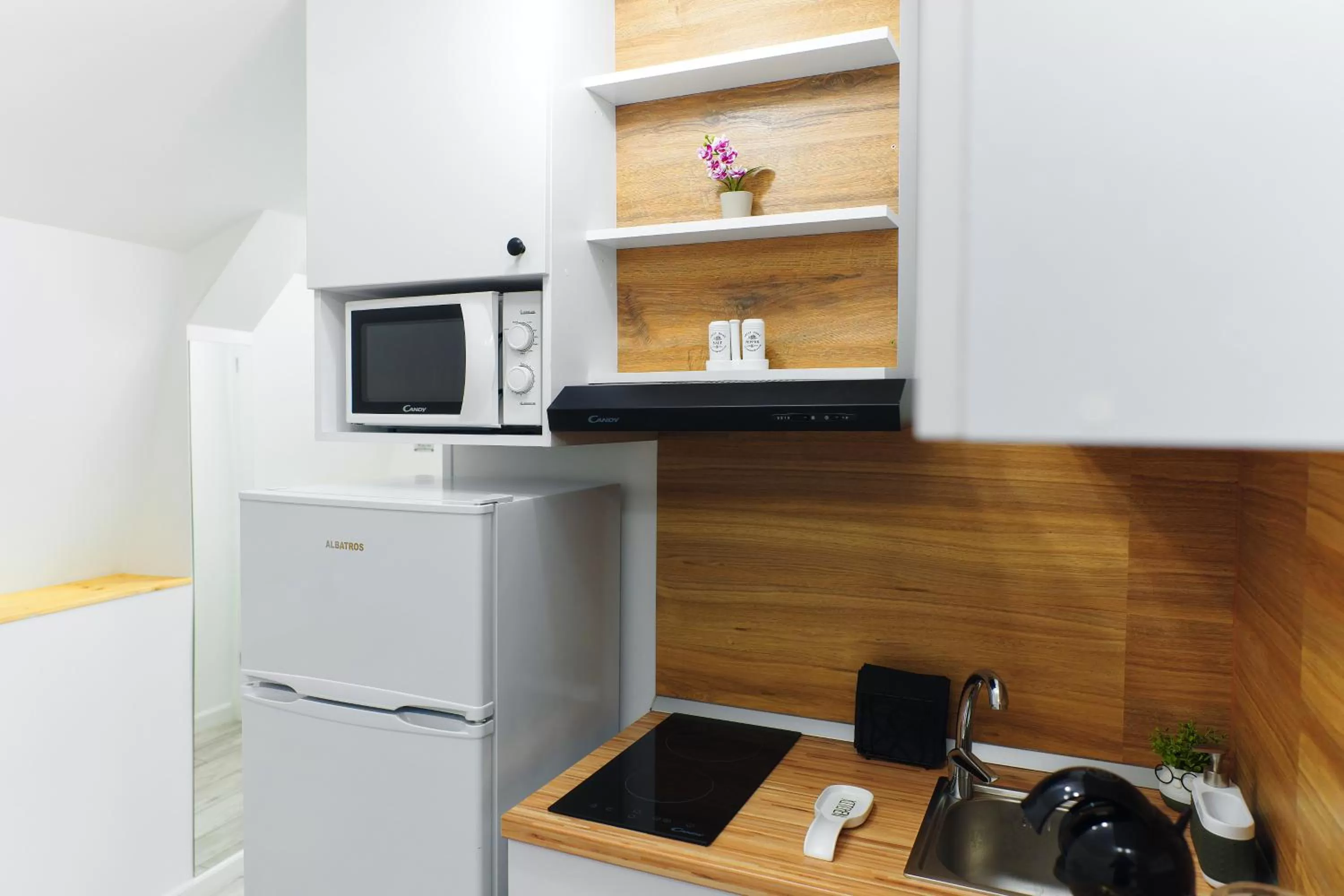 Kitchen/Kitchenette in Bella House