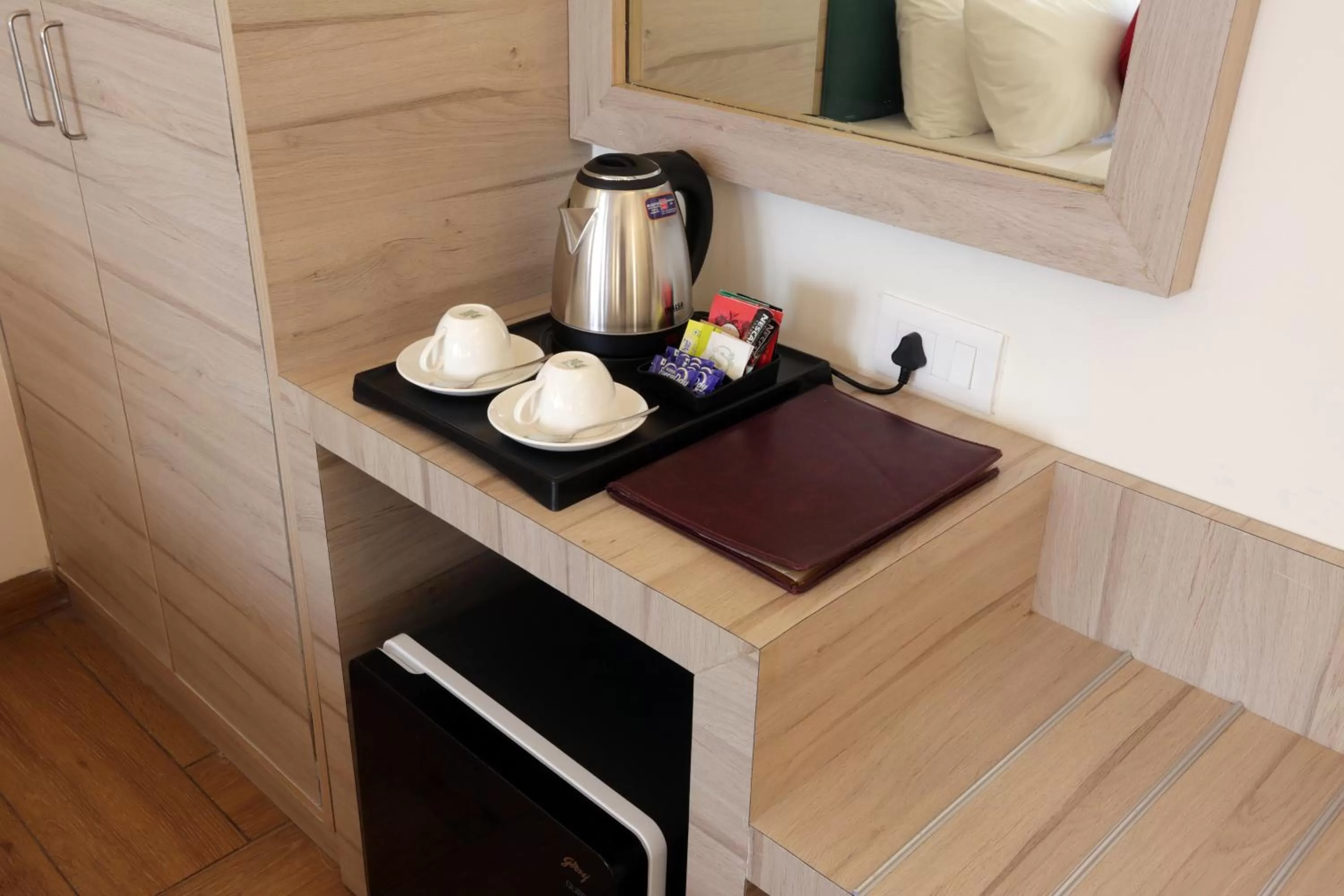 Coffee/tea facilities in Le Seasons Resort