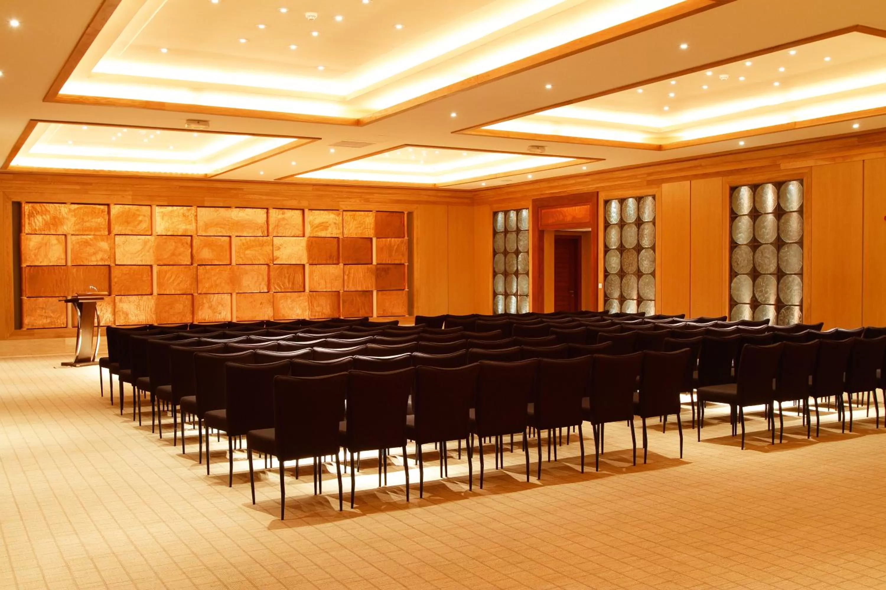 Business facilities in Constance Ephelia