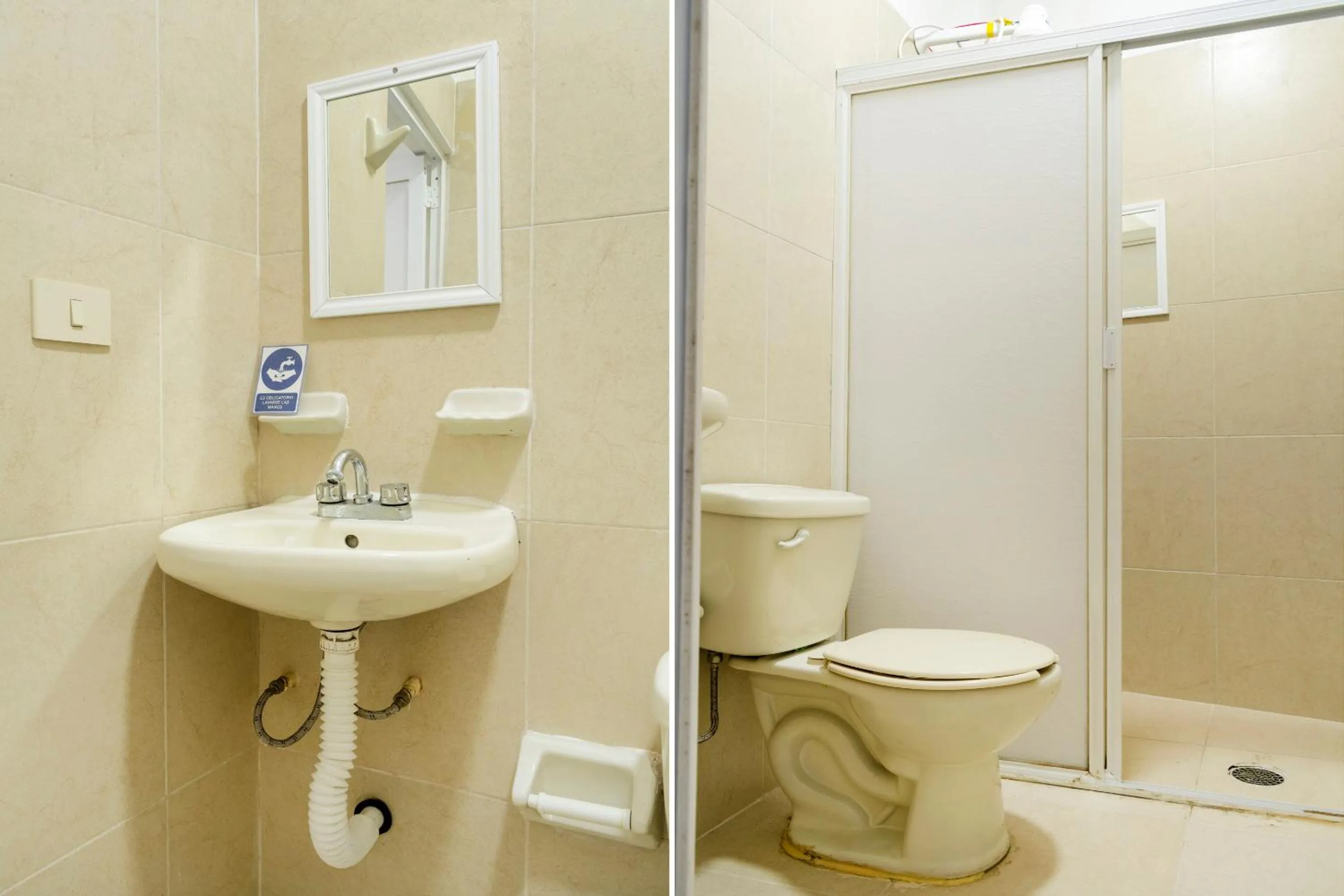 Bathroom in OYO Hotel Magnolia, Coatepec Veracruz