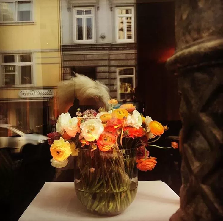 Restaurant/places to eat in Central Hotel bel étage