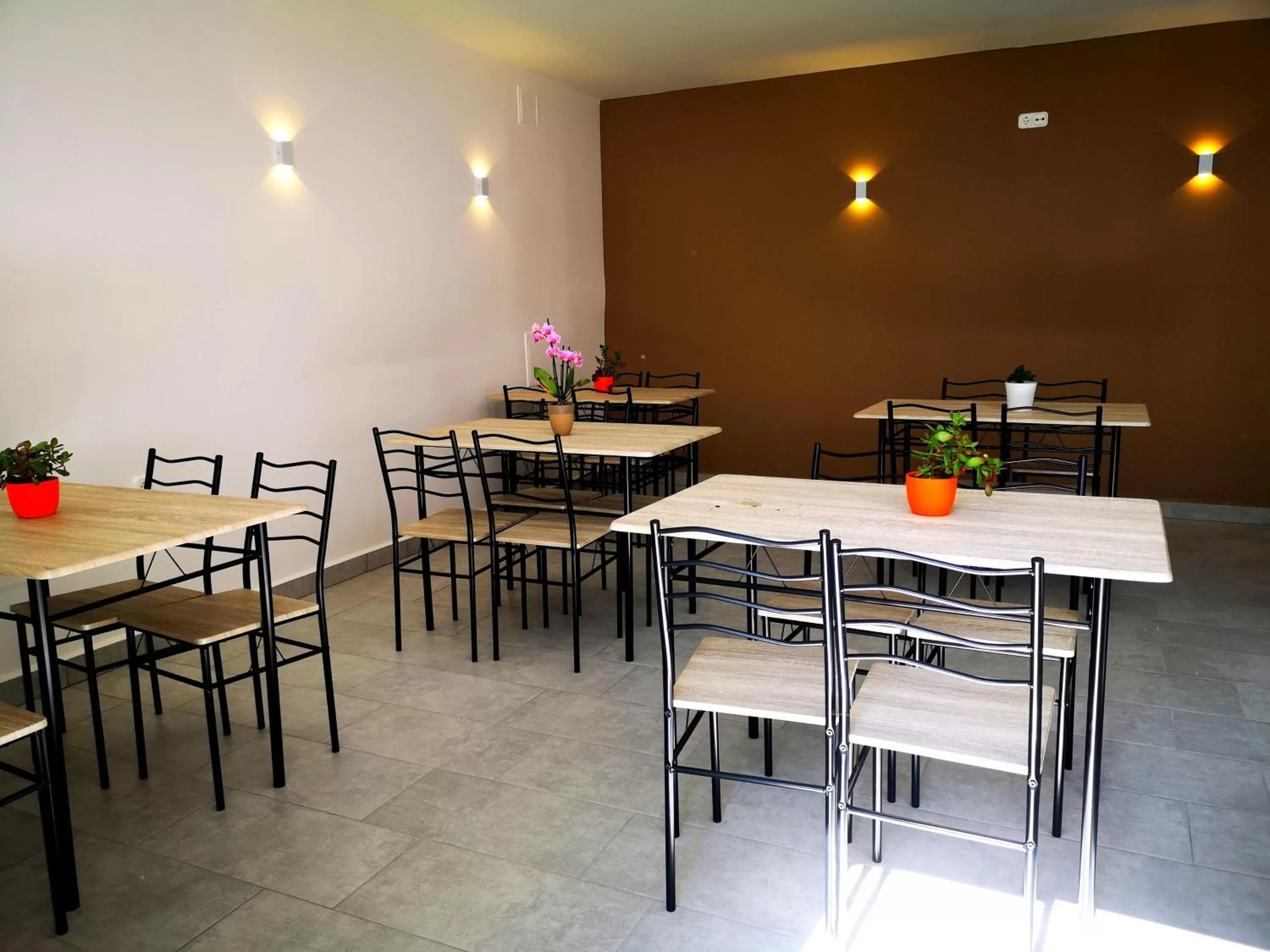 Restaurant/Places to Eat in Zöld Sziget Wellness