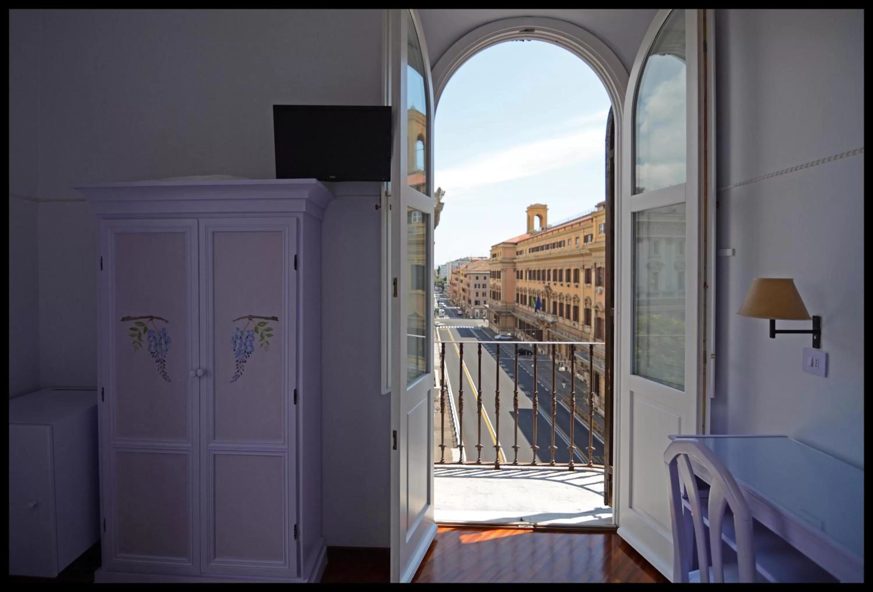 Double or Twin Room with View in Lilium Boutique Hotel