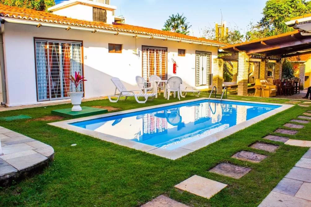 Swimming Pool in Pousada Italia