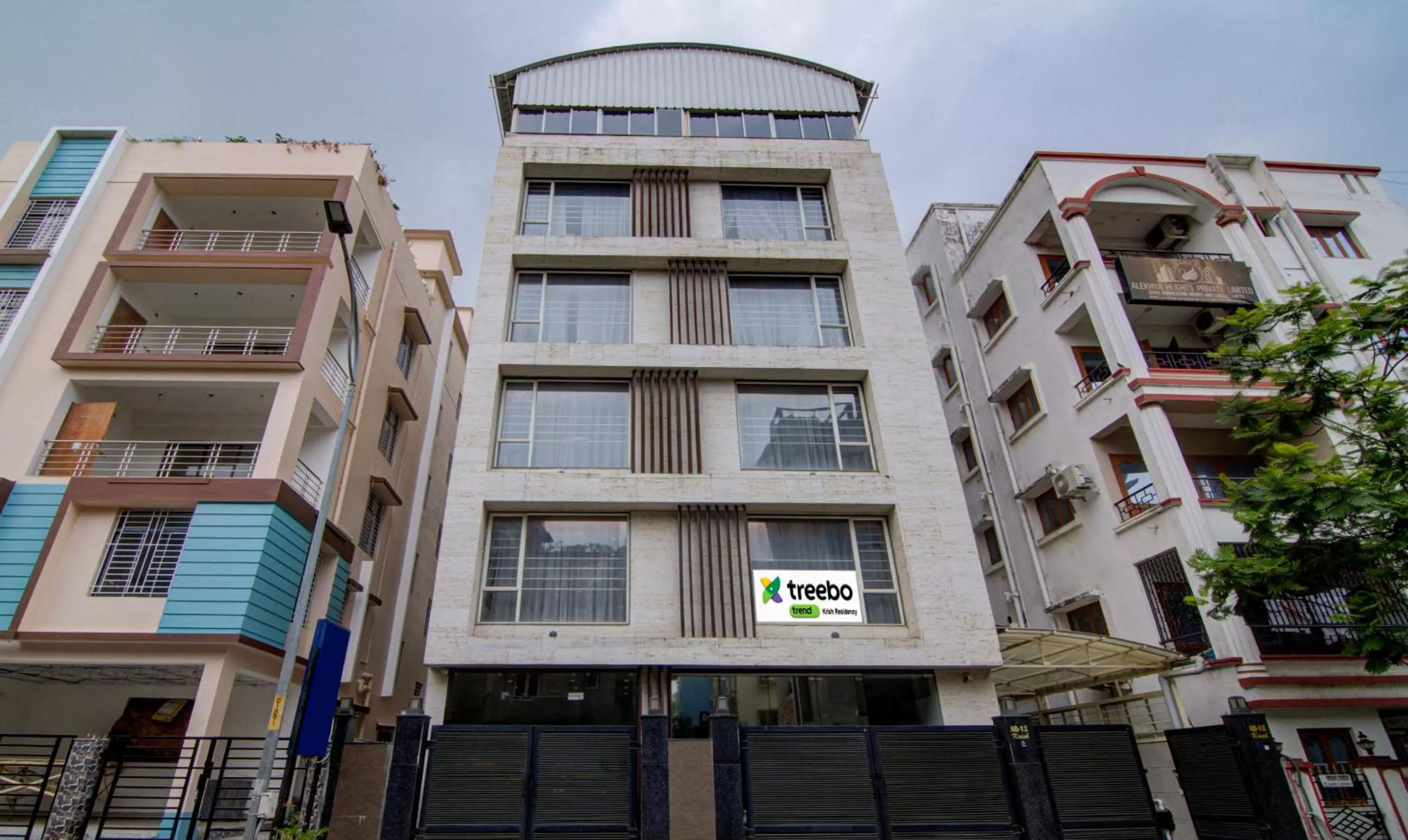 Facade/entrance, Property Building in Treebo Trend Krish Residency