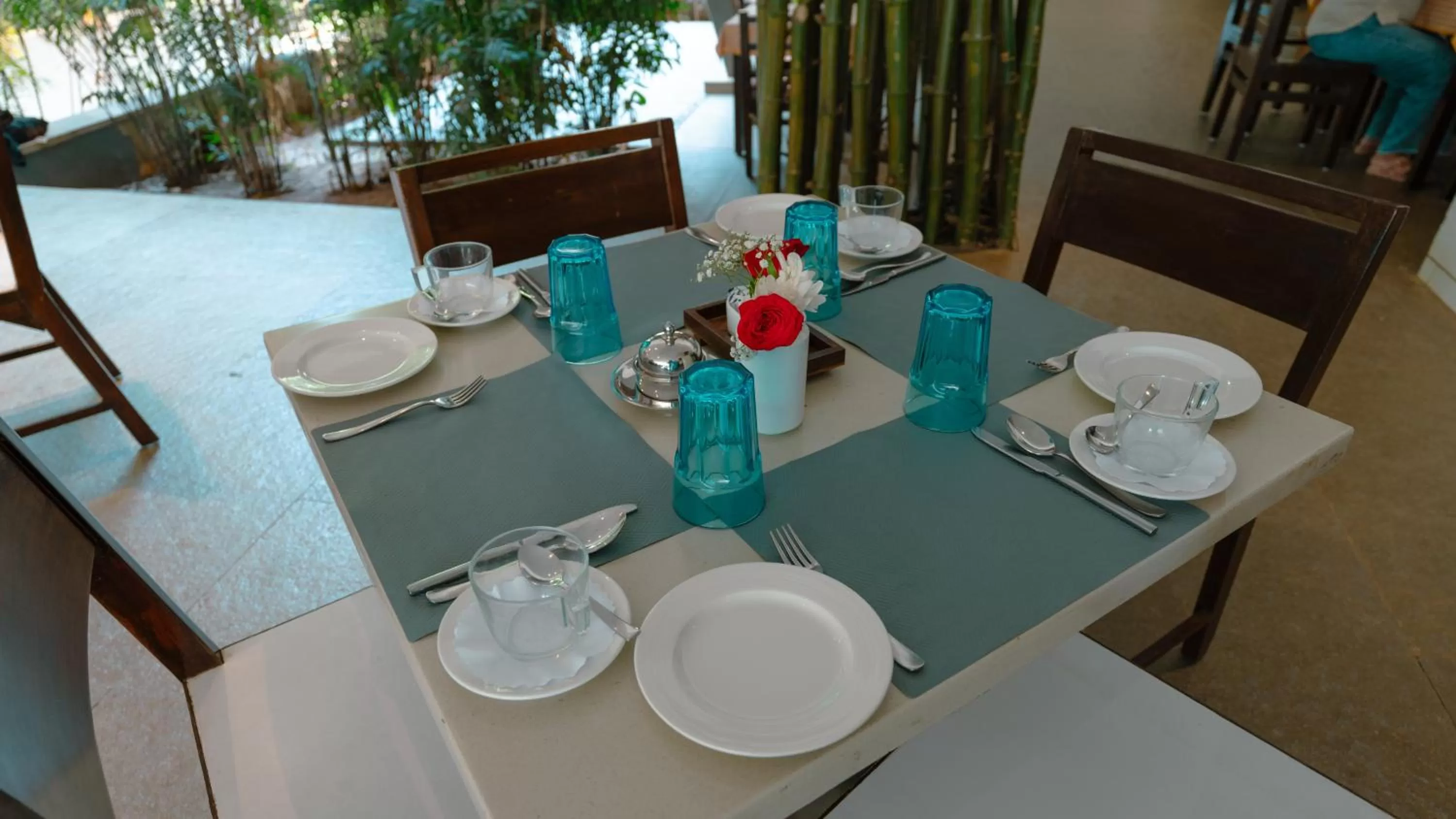 Restaurant/places to eat in Signature Club Resort