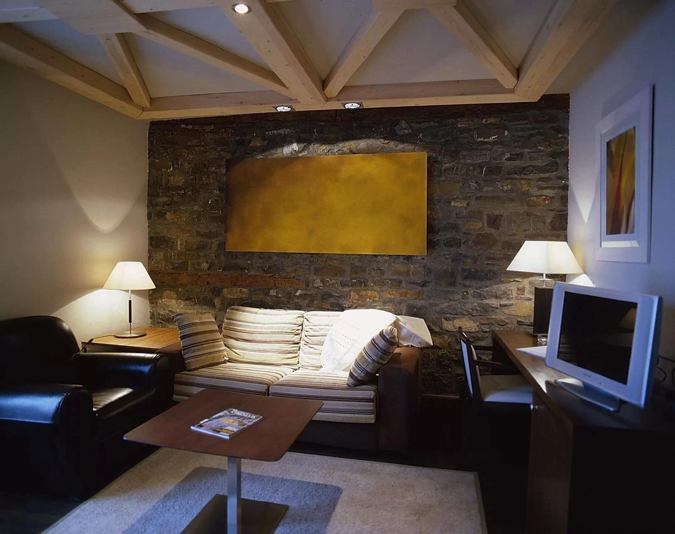 Photo of the whole room in Los Siete Reyes