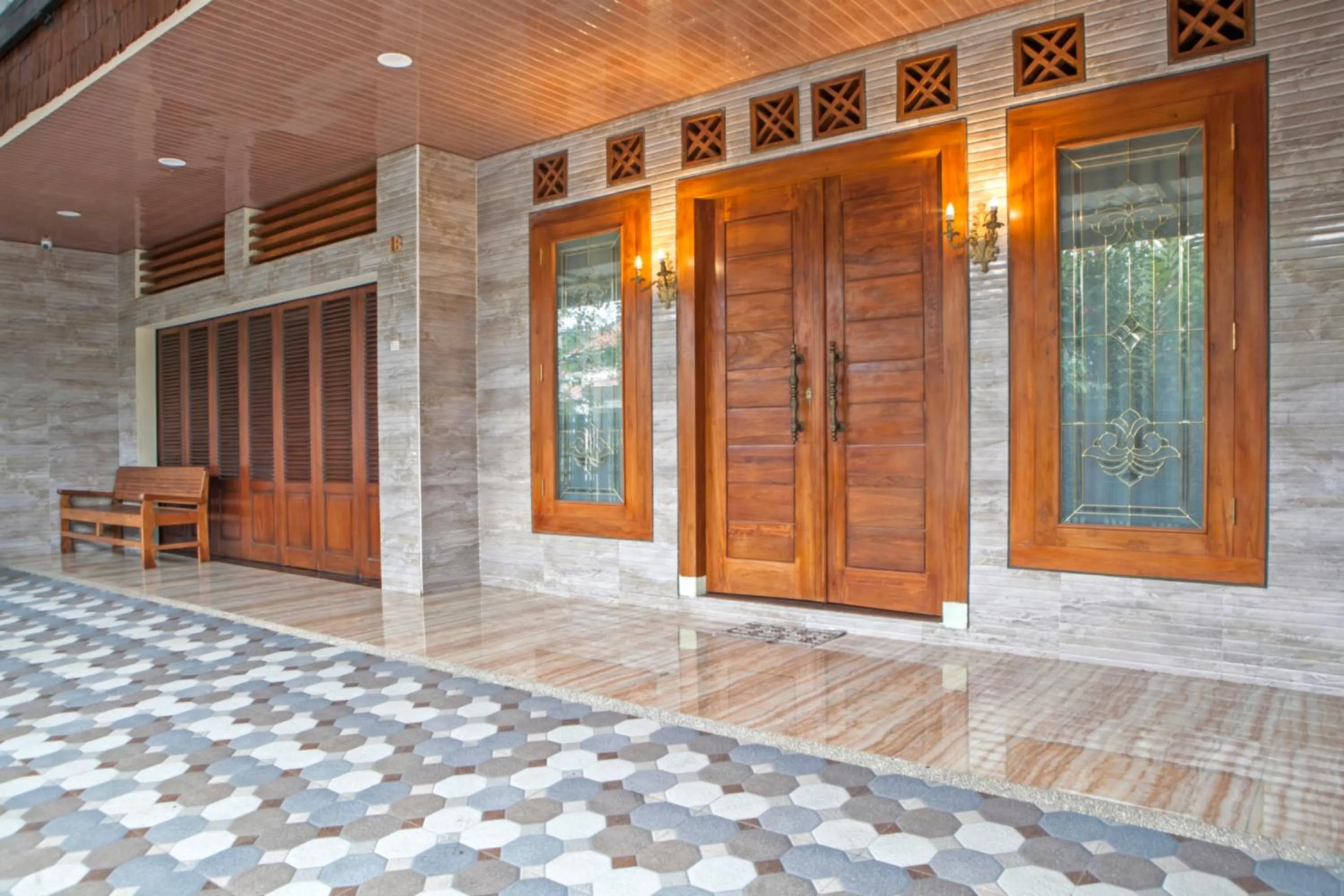 Property building in RedDoorz near Trans Studio Mall 2