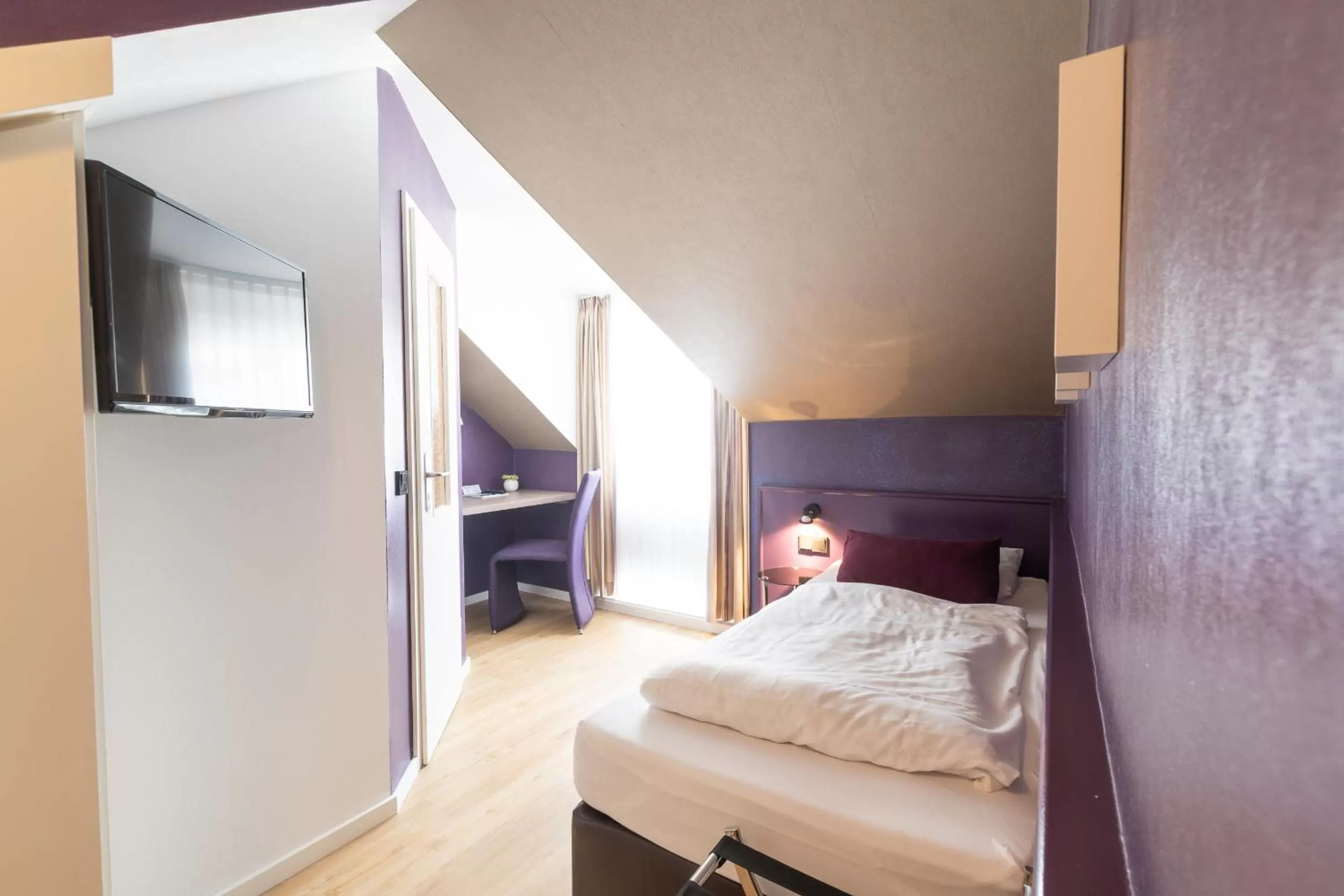 Nearby landmark, Bed in Hotel Porta Nigra