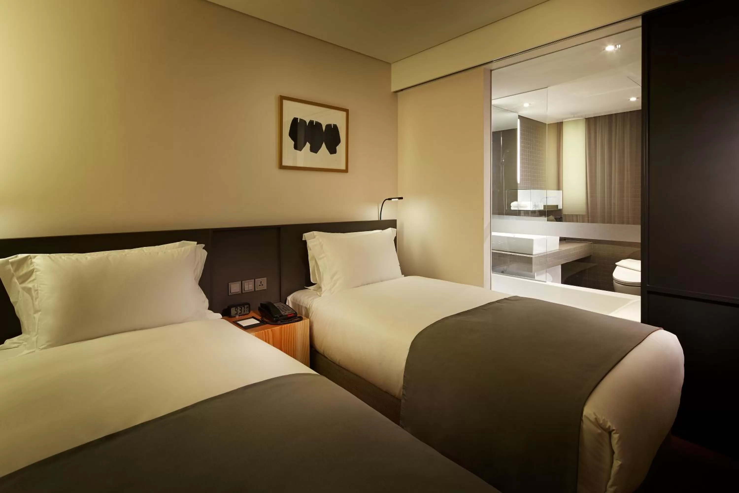 Bed in Shilla Stay Gwanghwamun Myeongdong