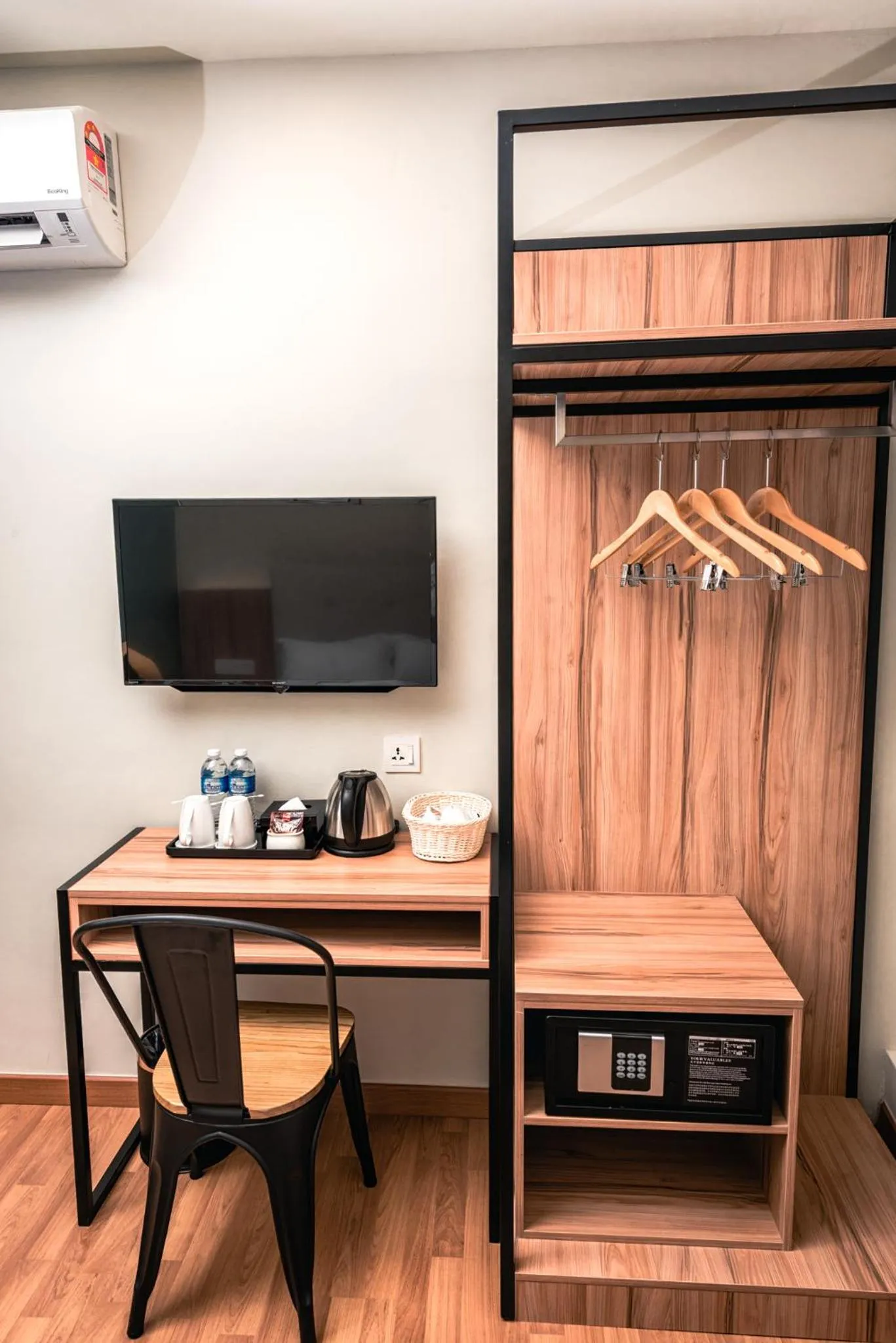 Photo of the whole room in BIG M Hotel