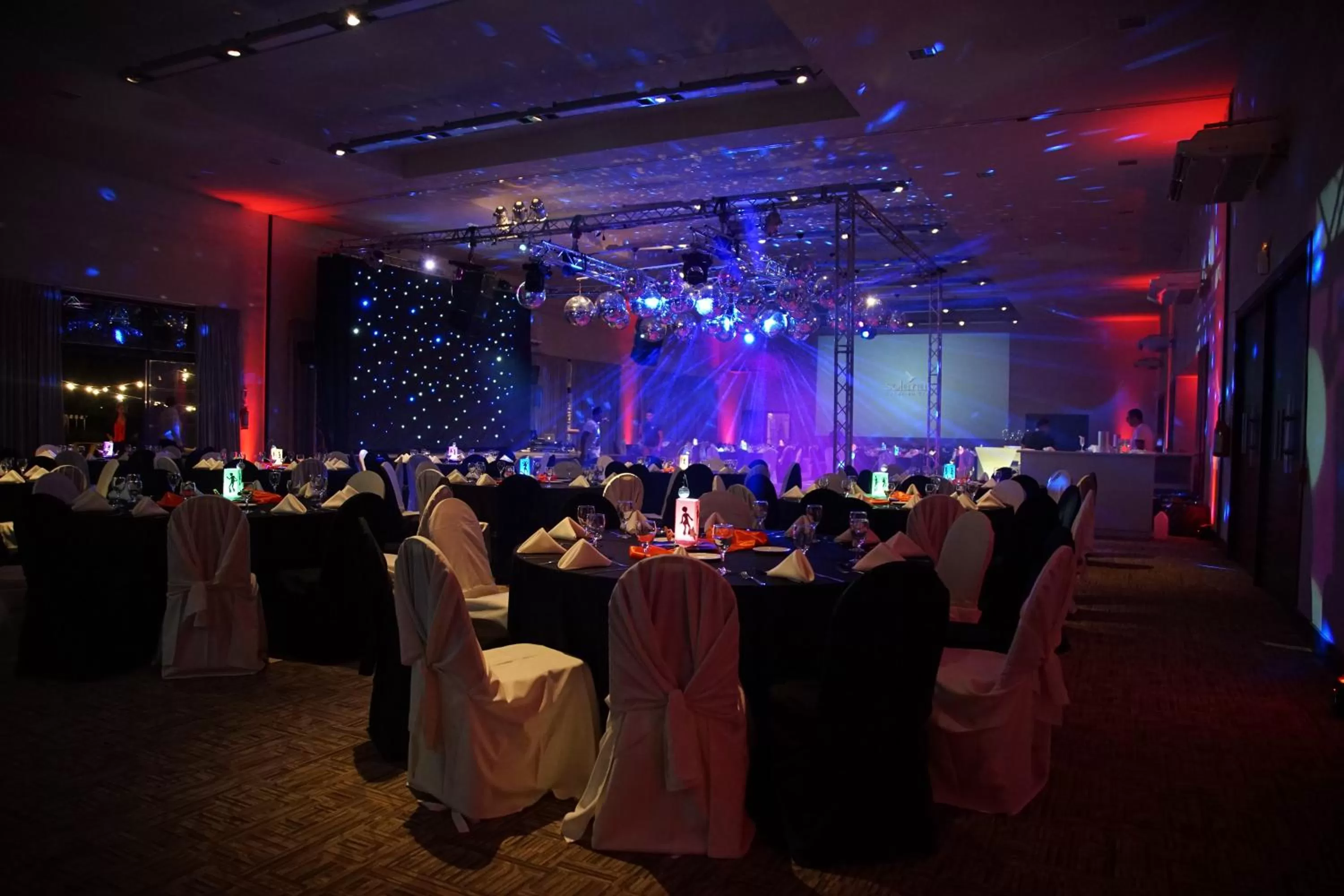 Business facilities, Banquet Facilities in Solanas Green Park Spa & Resort