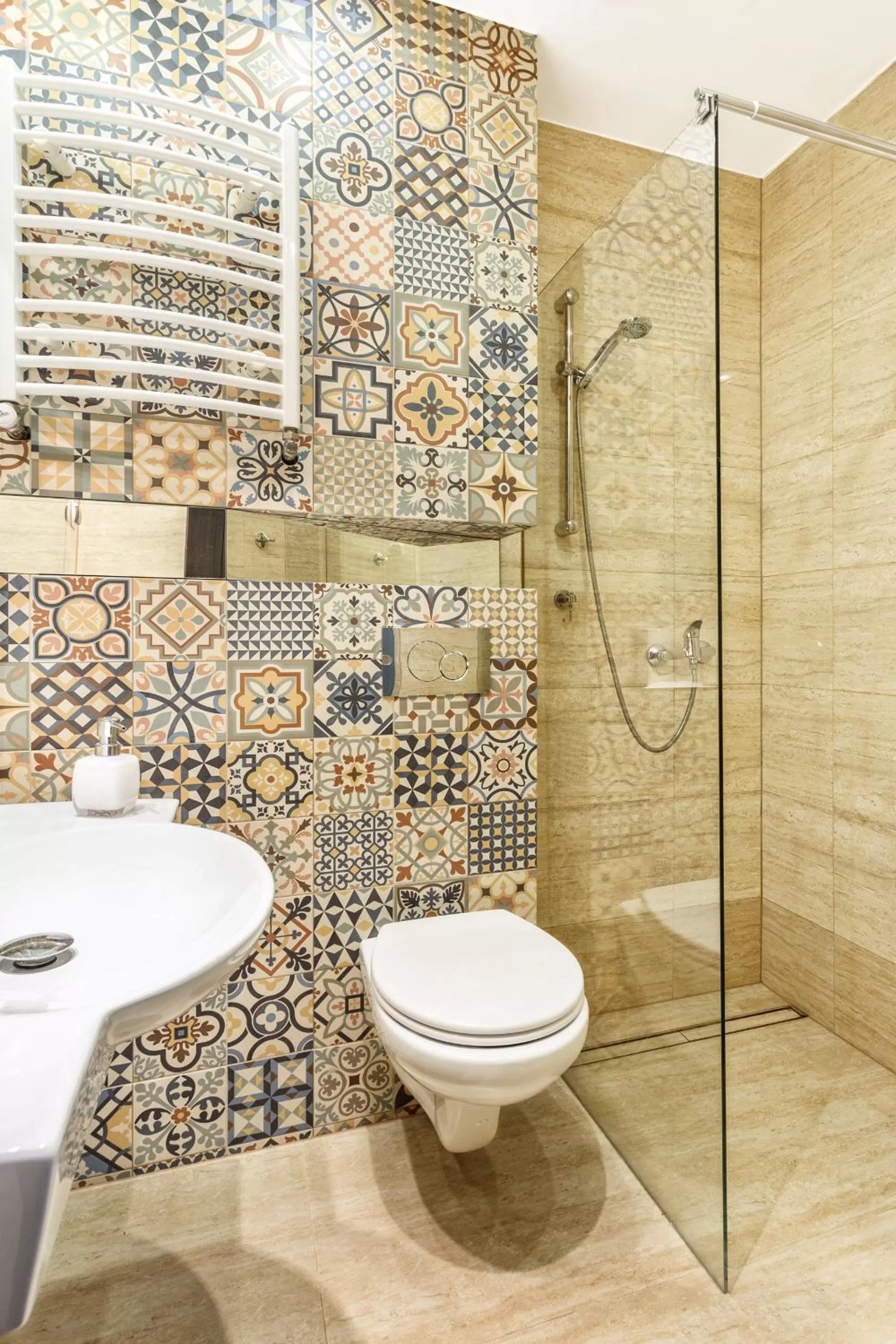 Photo of the whole room in Grand Boutique Hotel - dawny Hotel Kaliski Ratuszowy