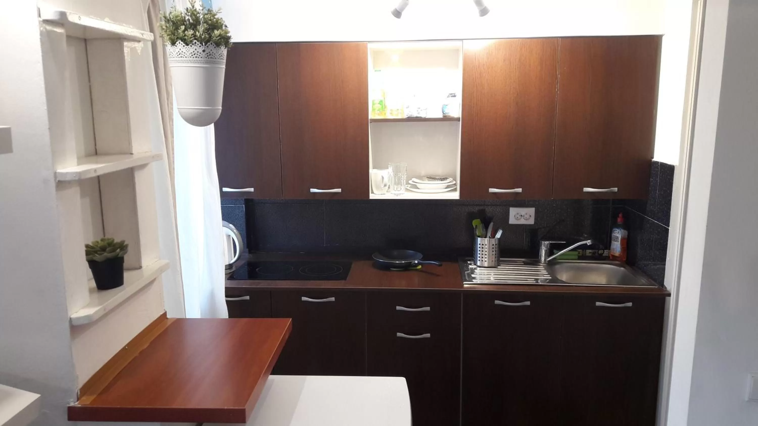 Kitchen/Kitchenette in The Floor Piata Unirii