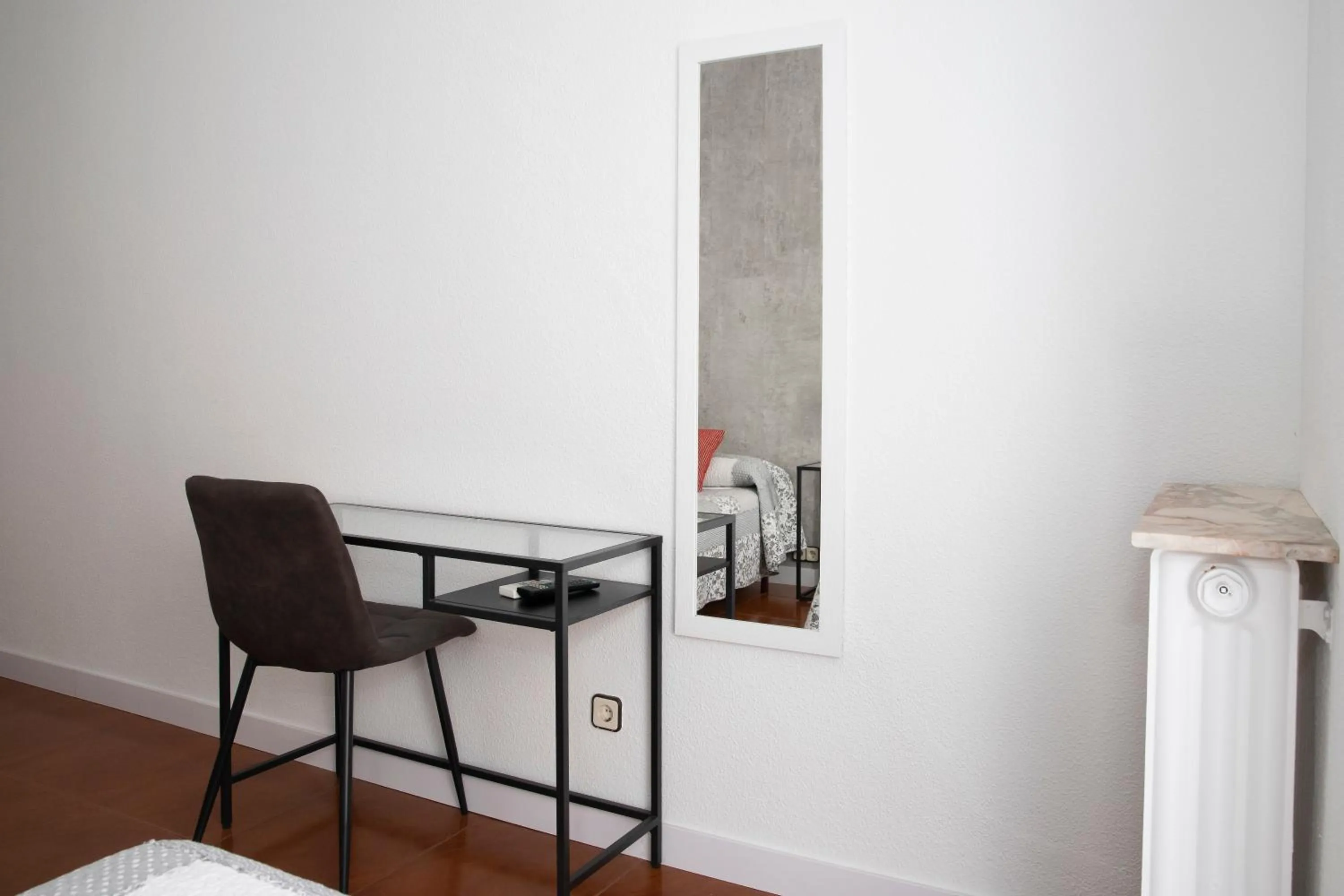 Photo of the whole room in Hostal Tokio