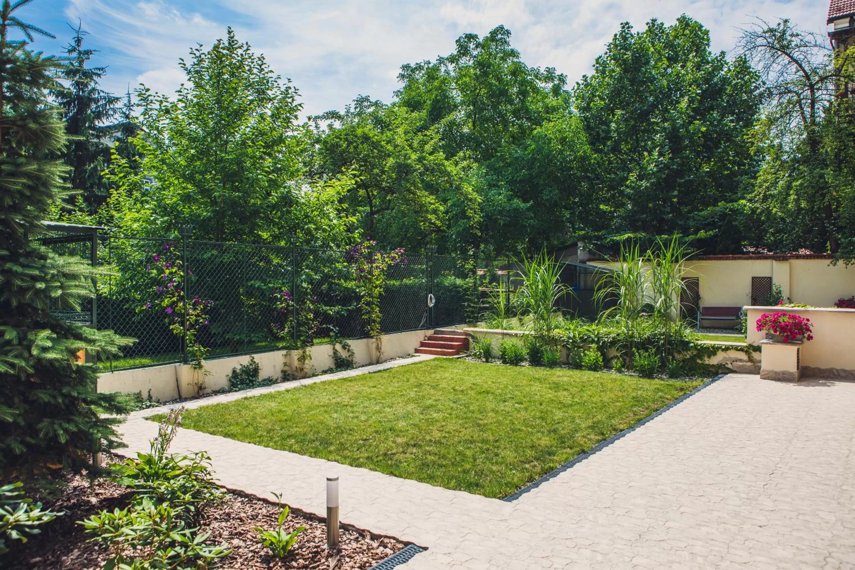 Garden view in 4Seasons﻿ Apartments Cracow